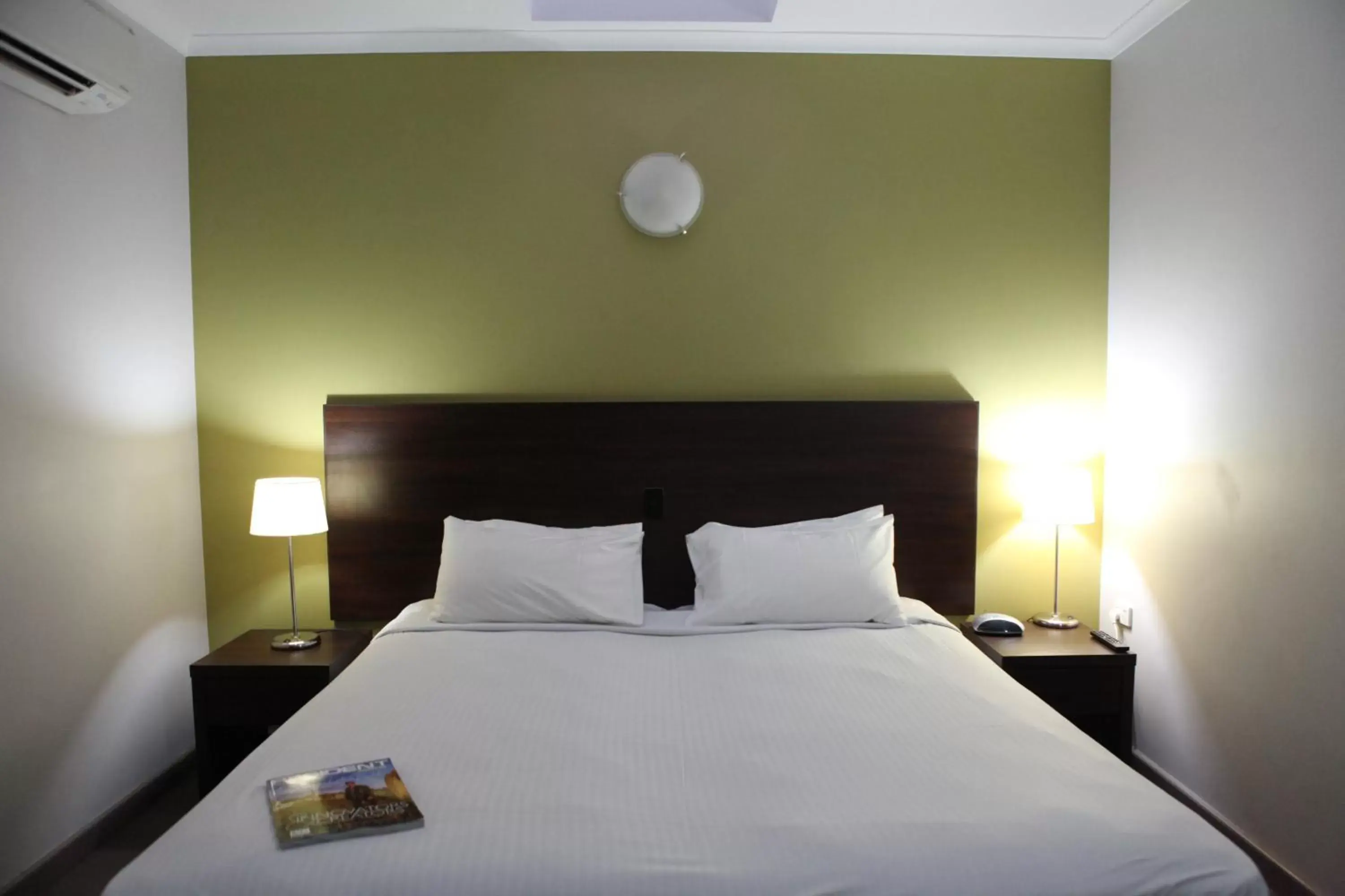 King Room in The Cavenagh