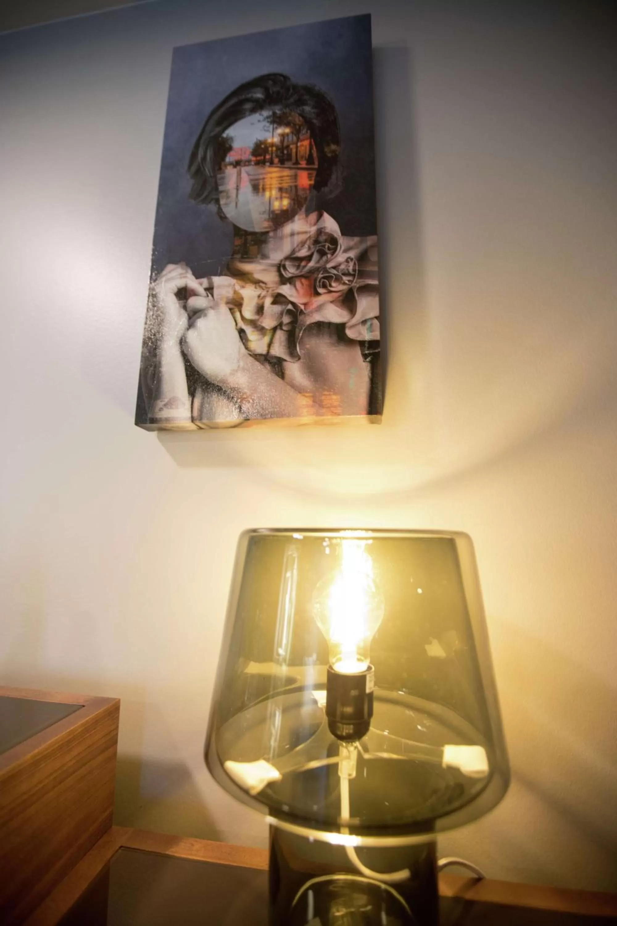 Photo of the whole room in The Sound Hotel Seattle Belltown, Tapestry Collection