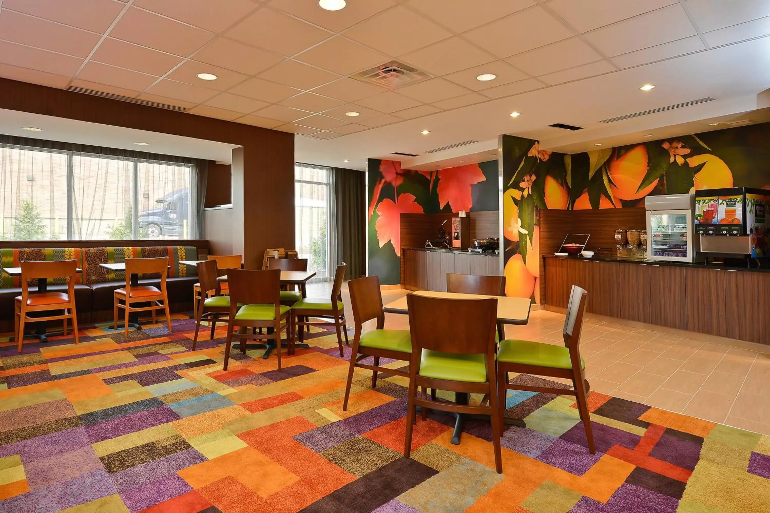 Breakfast in Fairfield Inn & Suites by Marriott Elmira Corning