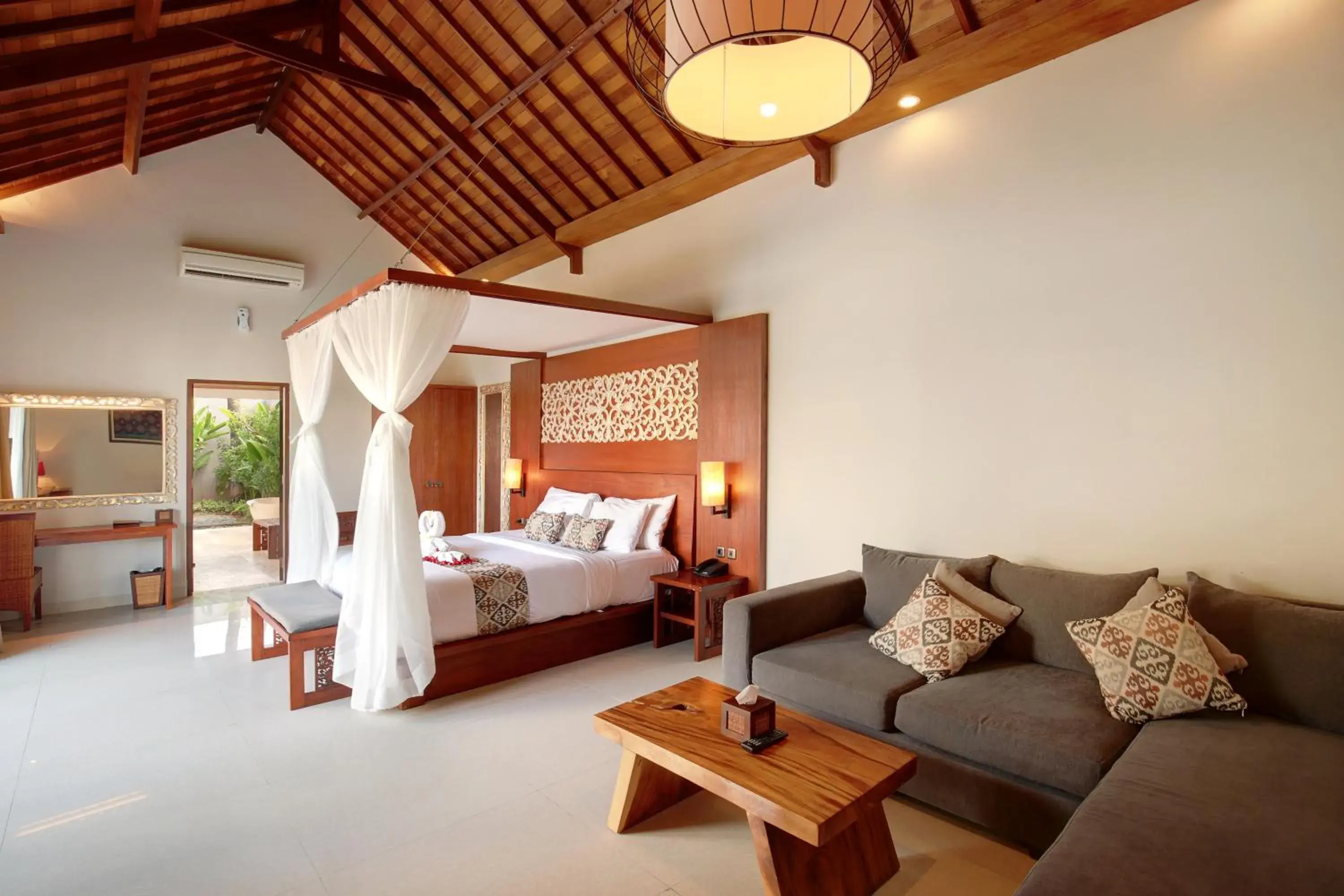 Bedroom in Lumbini Luxury Villas and Spa