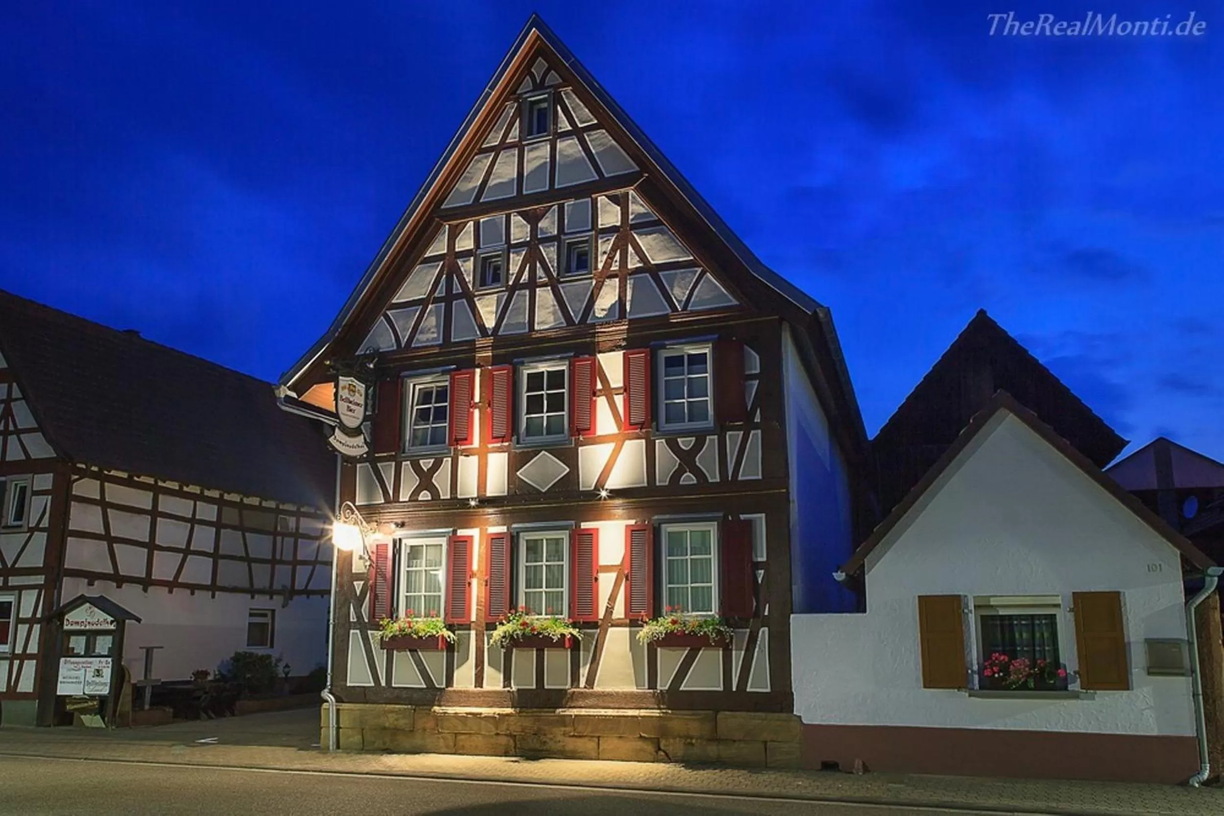 Facade/entrance in Hotel Duwakschopp