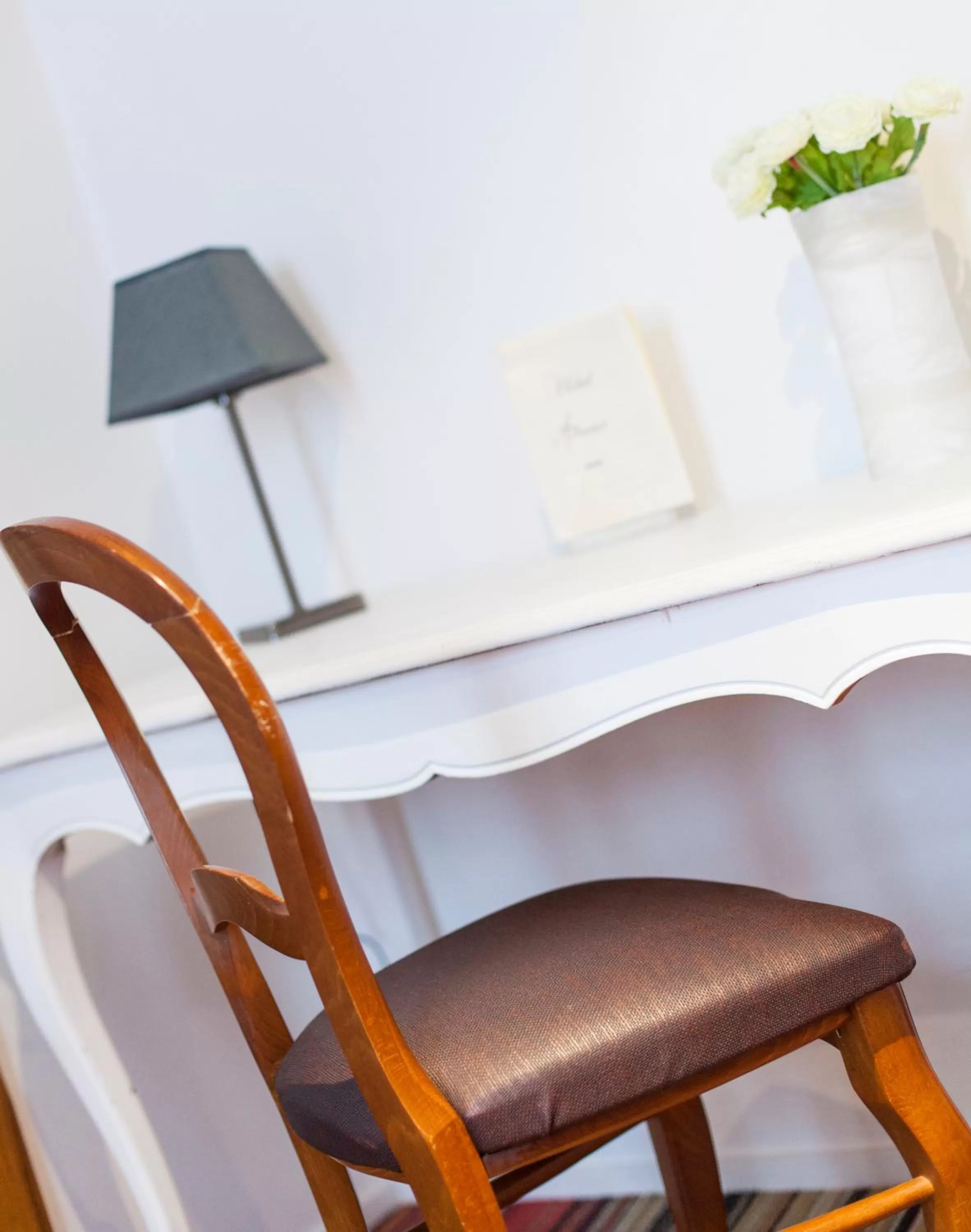 Seating area in Hotel Athanor Centre