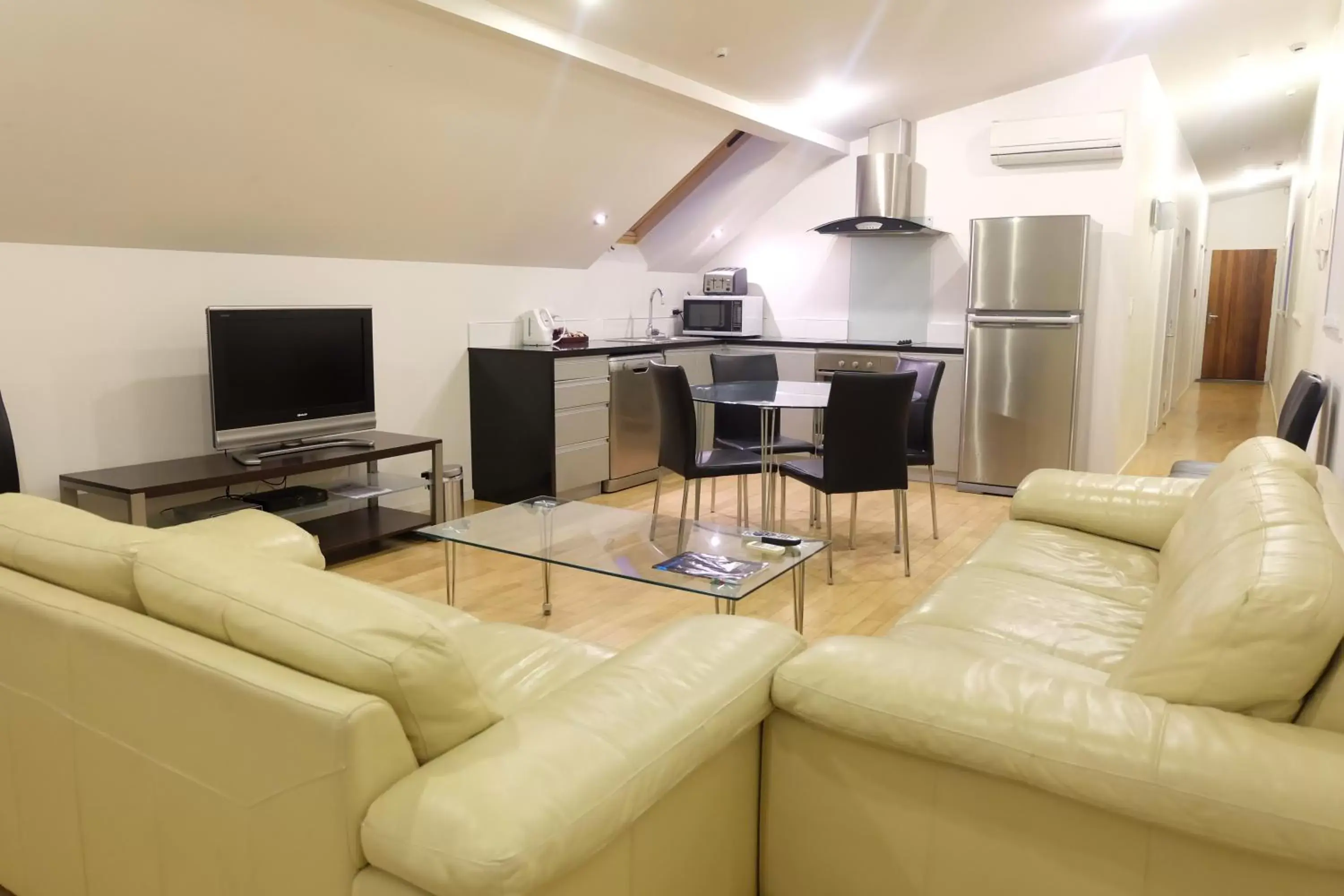 Living room, Seating Area in BeachLife Apartments