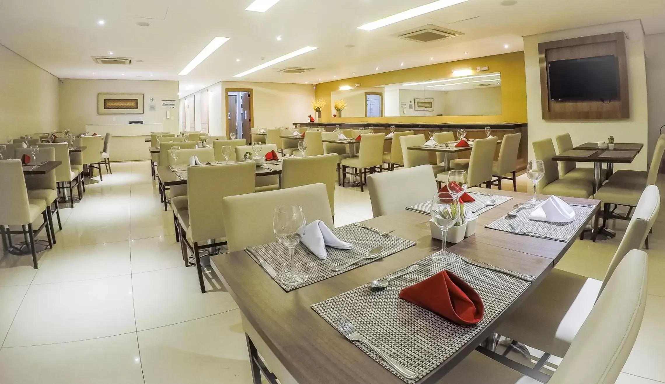 Other, Restaurant/Places to Eat in Nobile Suites Gran Lumni