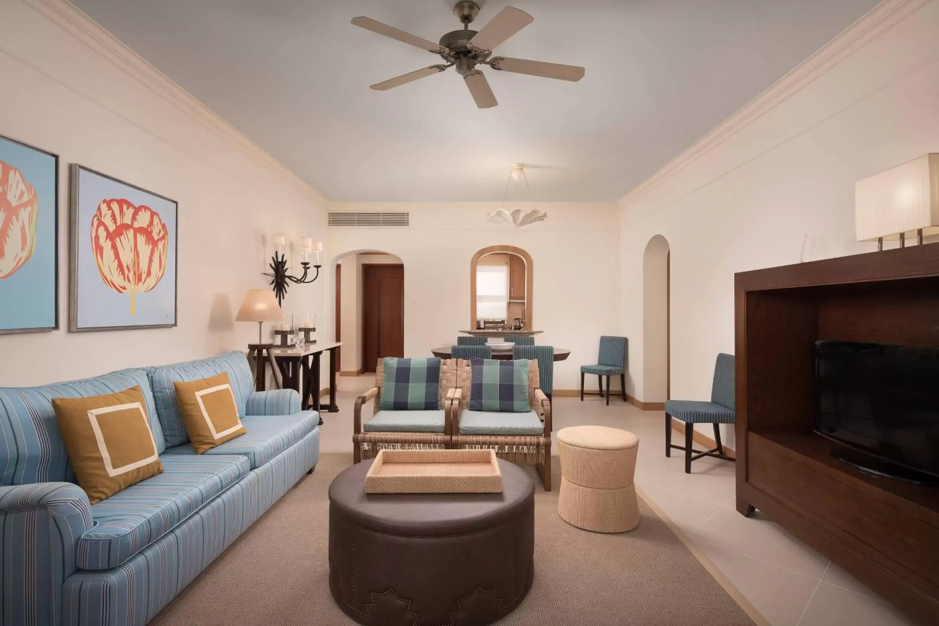 Living room, Seating Area in Pine Cliffs Residence, a Luxury Collection Resort, Algarve