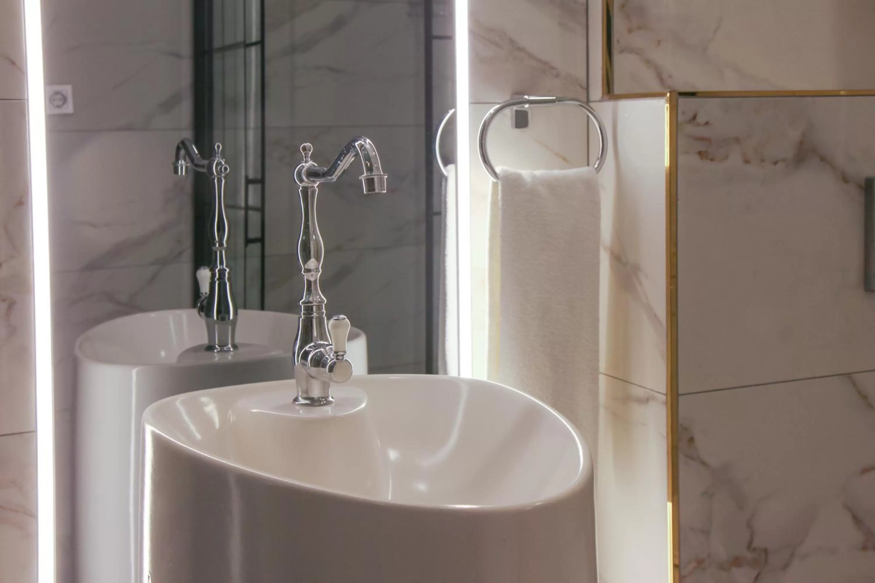 Bathroom in Harbiye Residence