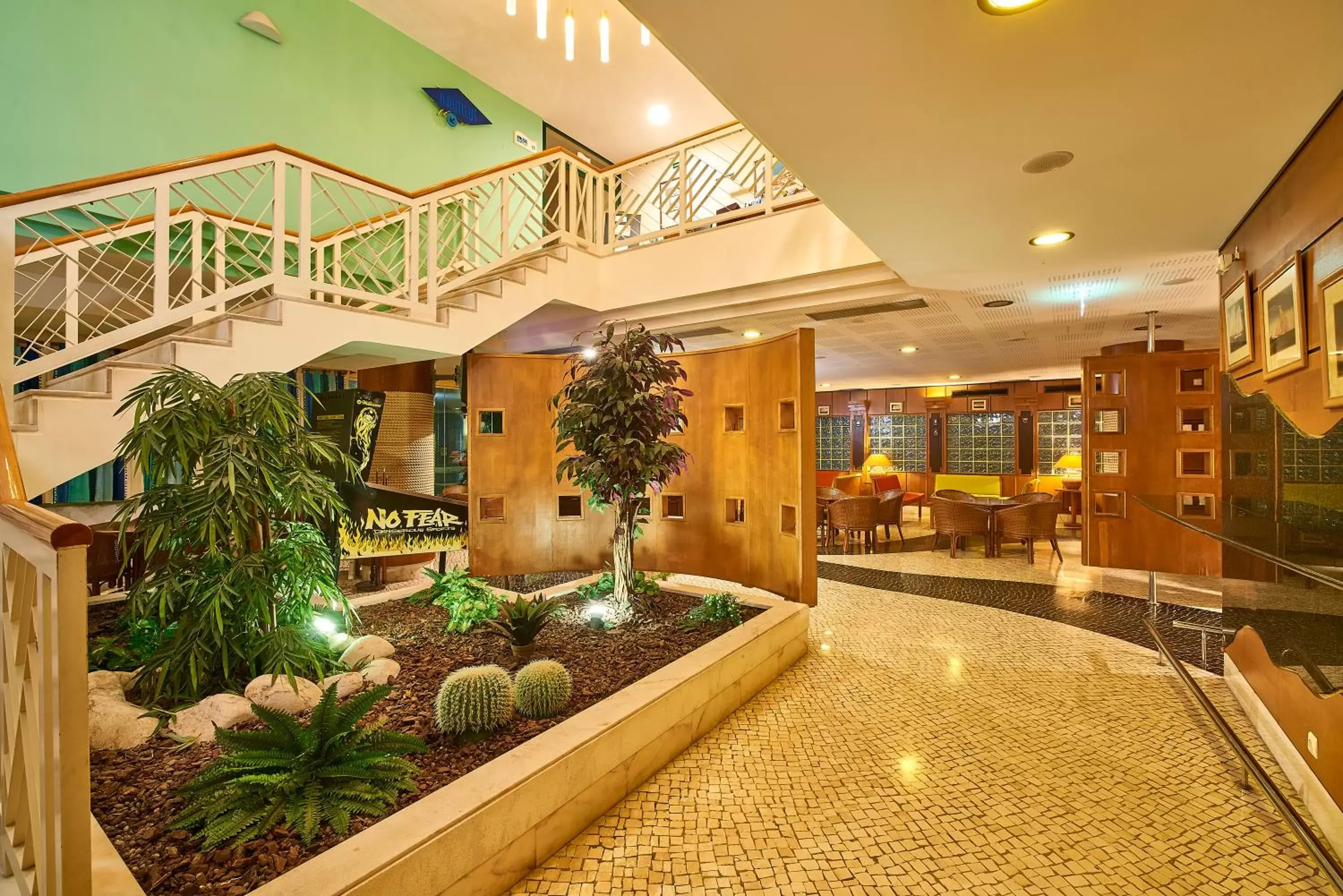 Lounge or bar, Lobby/Reception in Oceanus Aparthotel