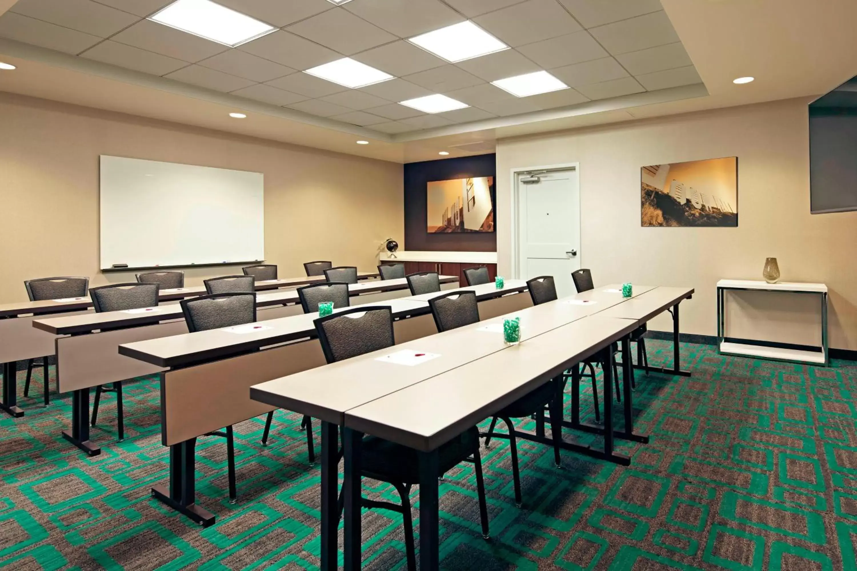 Meeting/conference room in Residence Inn by Marriott Los Angeles LAX/Century Boulevard