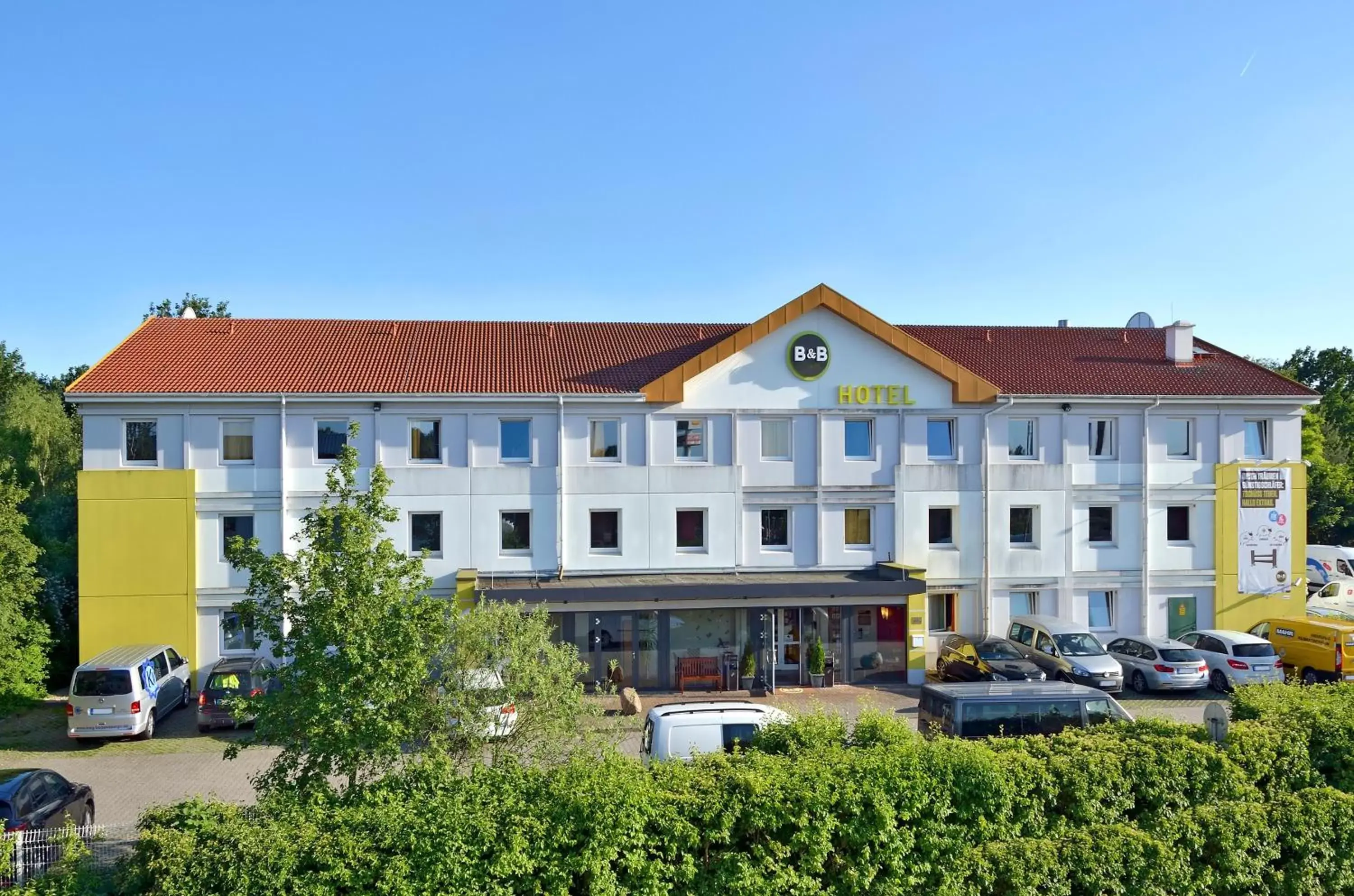 Property Building in B&B Hotel Berlin-Süd Genshagen