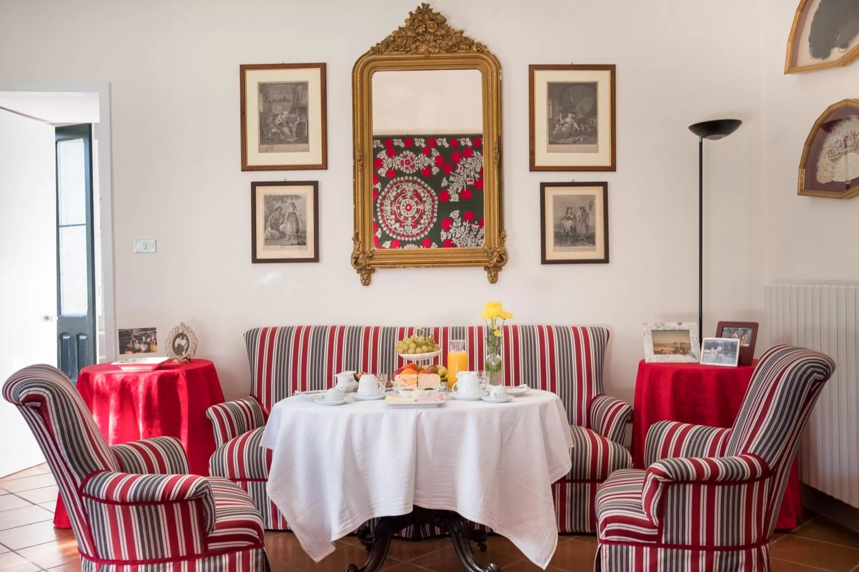 Photo of the whole room in Palazzo Bernardini Suites