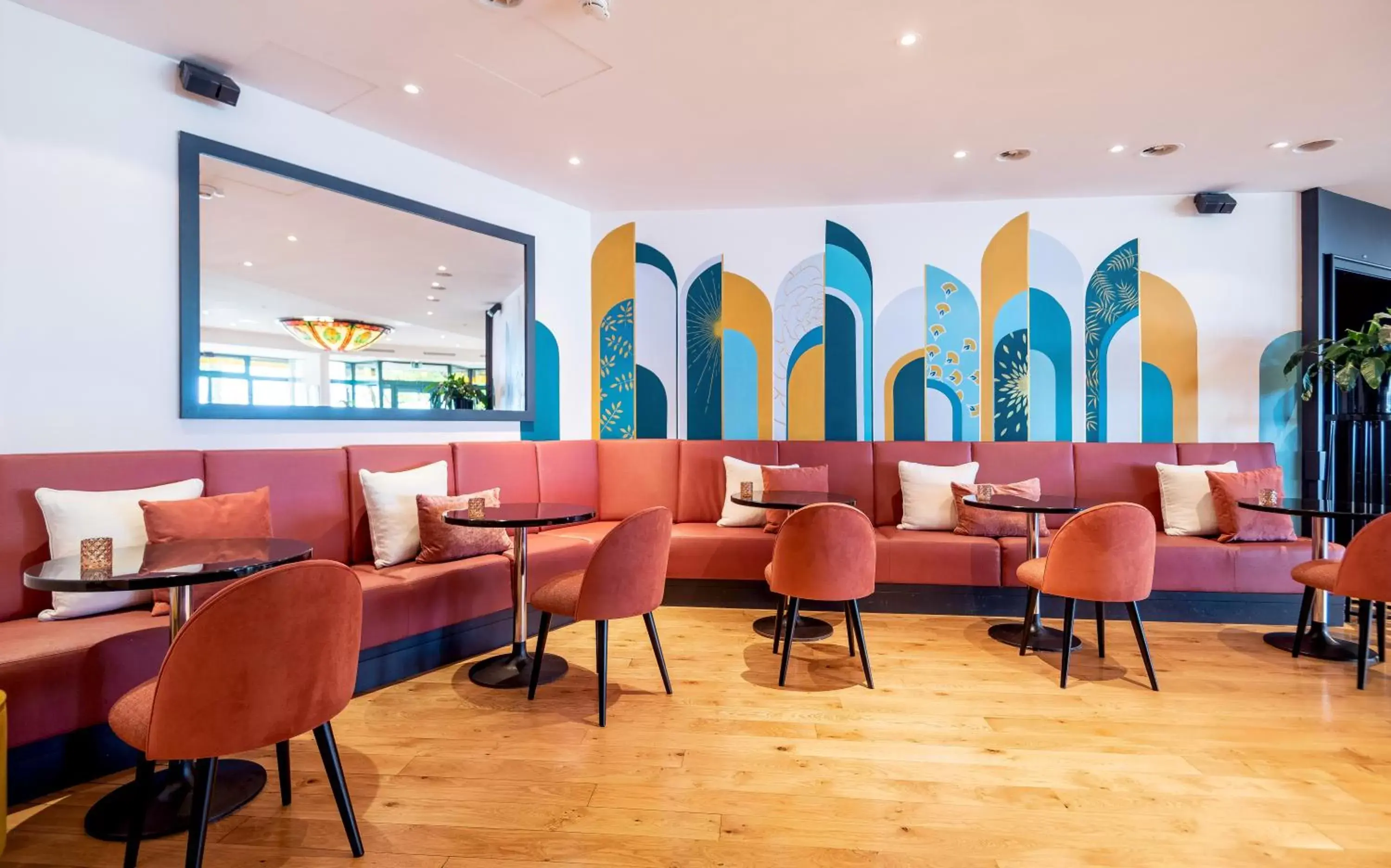 Restaurant/places to eat in Villa Toscane Restaurant/places to eat in Villa Toscane