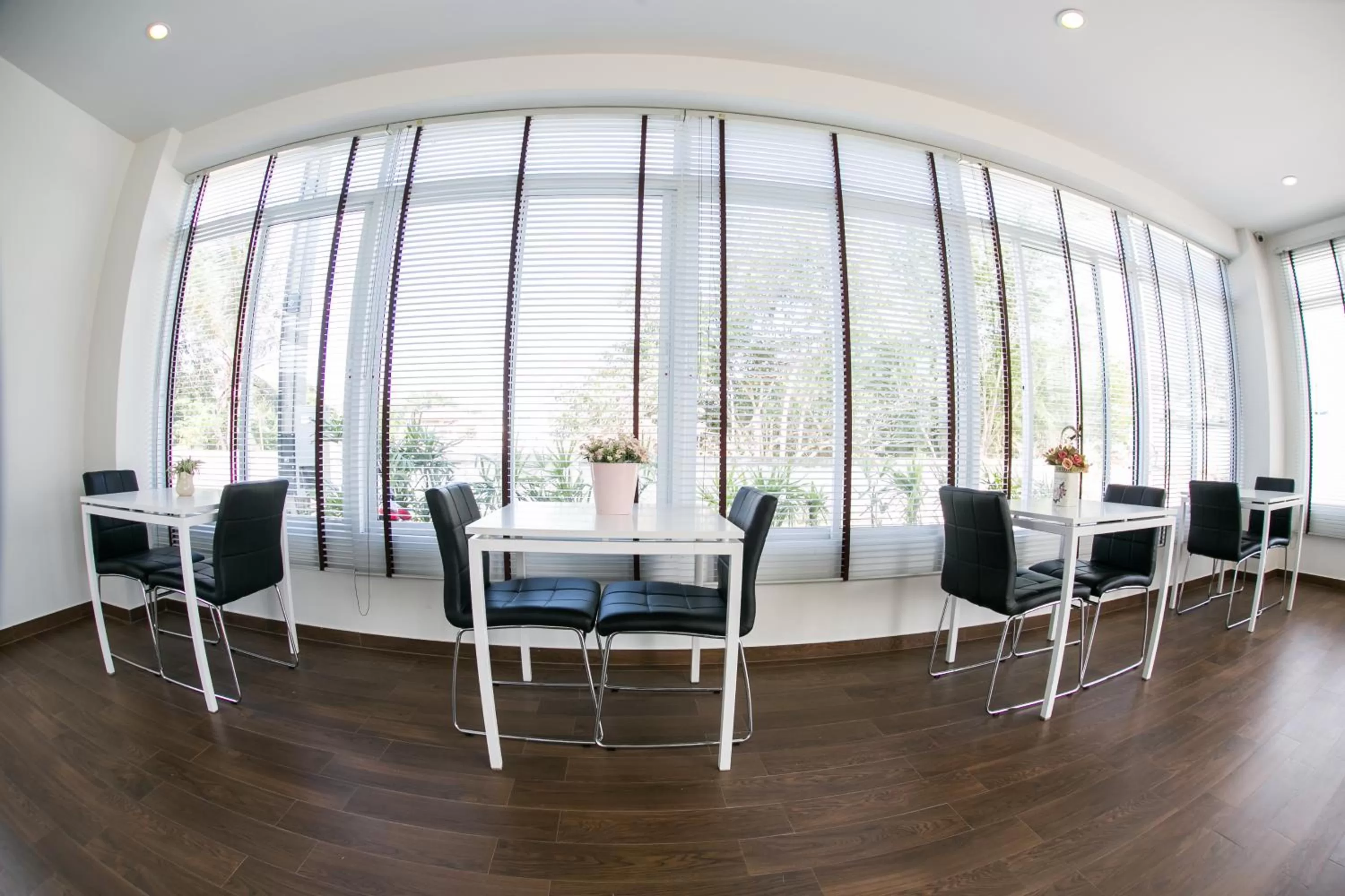 Communal lounge/ TV room in J-House Phetchaburi