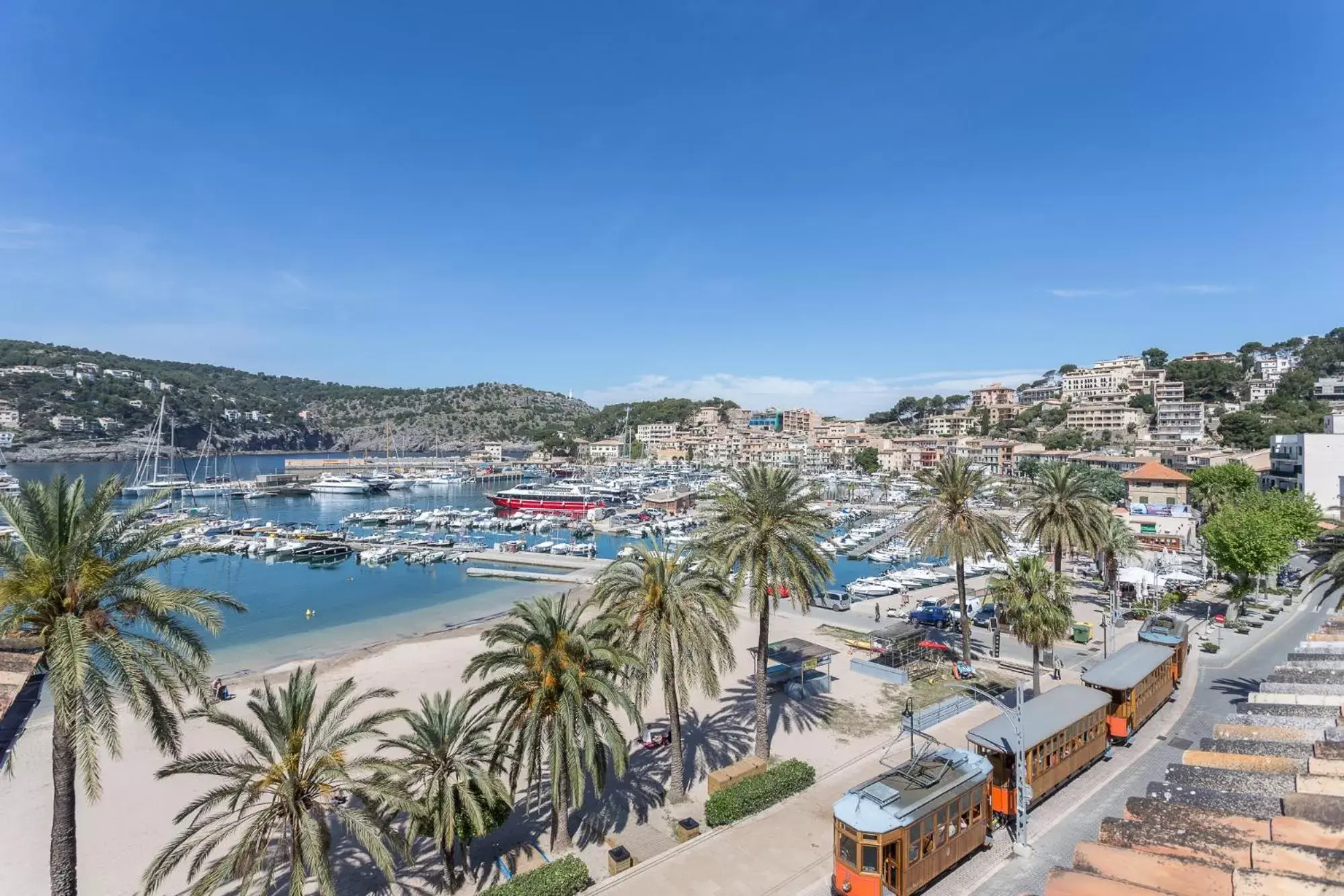 Sea view in FERGUS Style Soller Beach