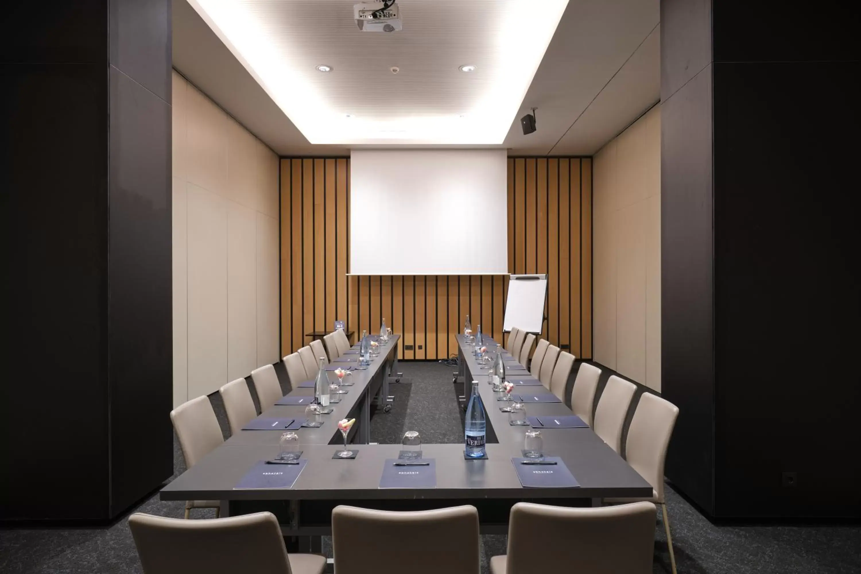 Meeting/conference room in Hotel SB Icaria