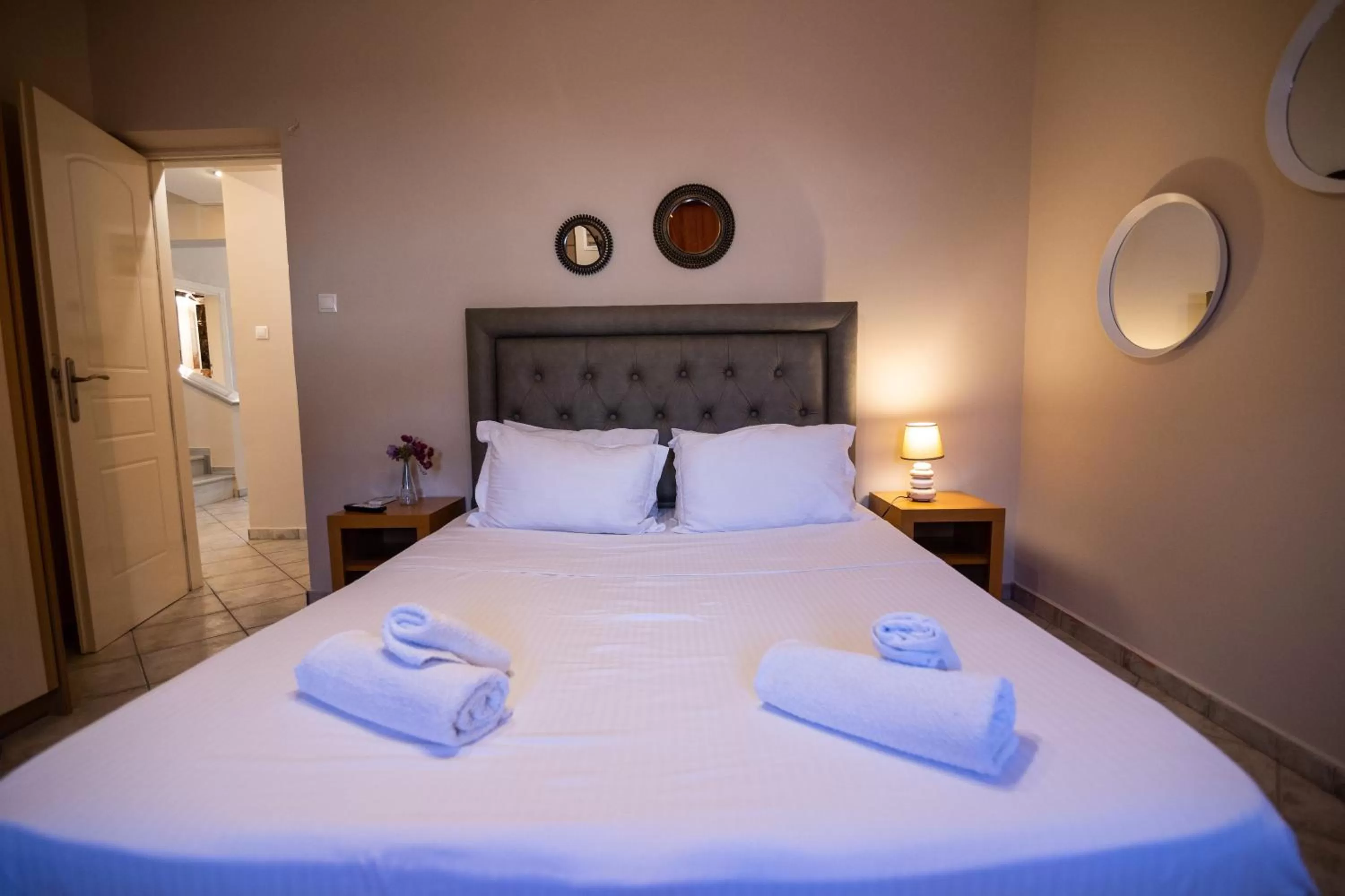 Bed in Votsalakia Hotel & Luxury Apartments