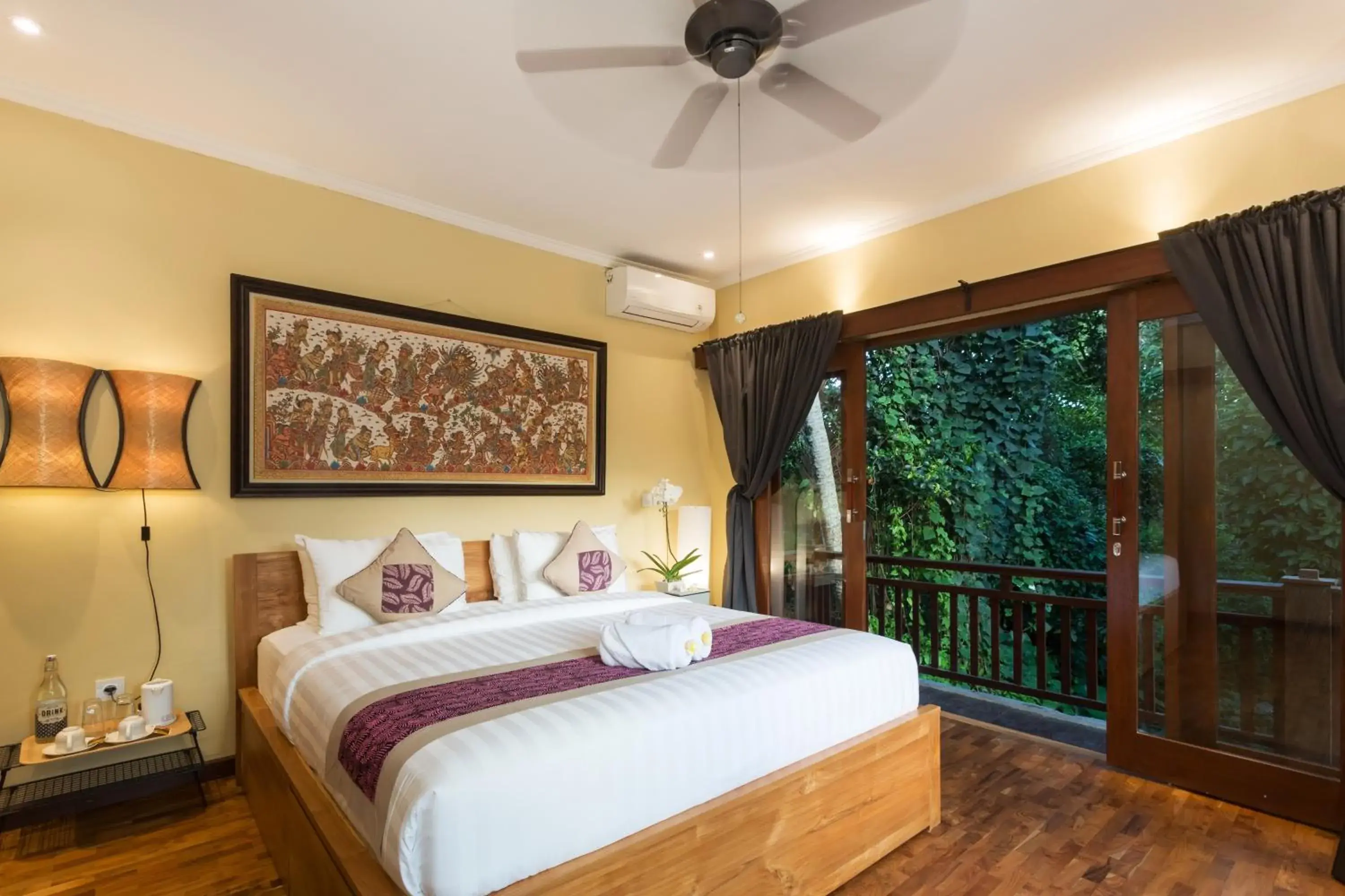 Pool Access Room with Jungle View in The Pari Sudha