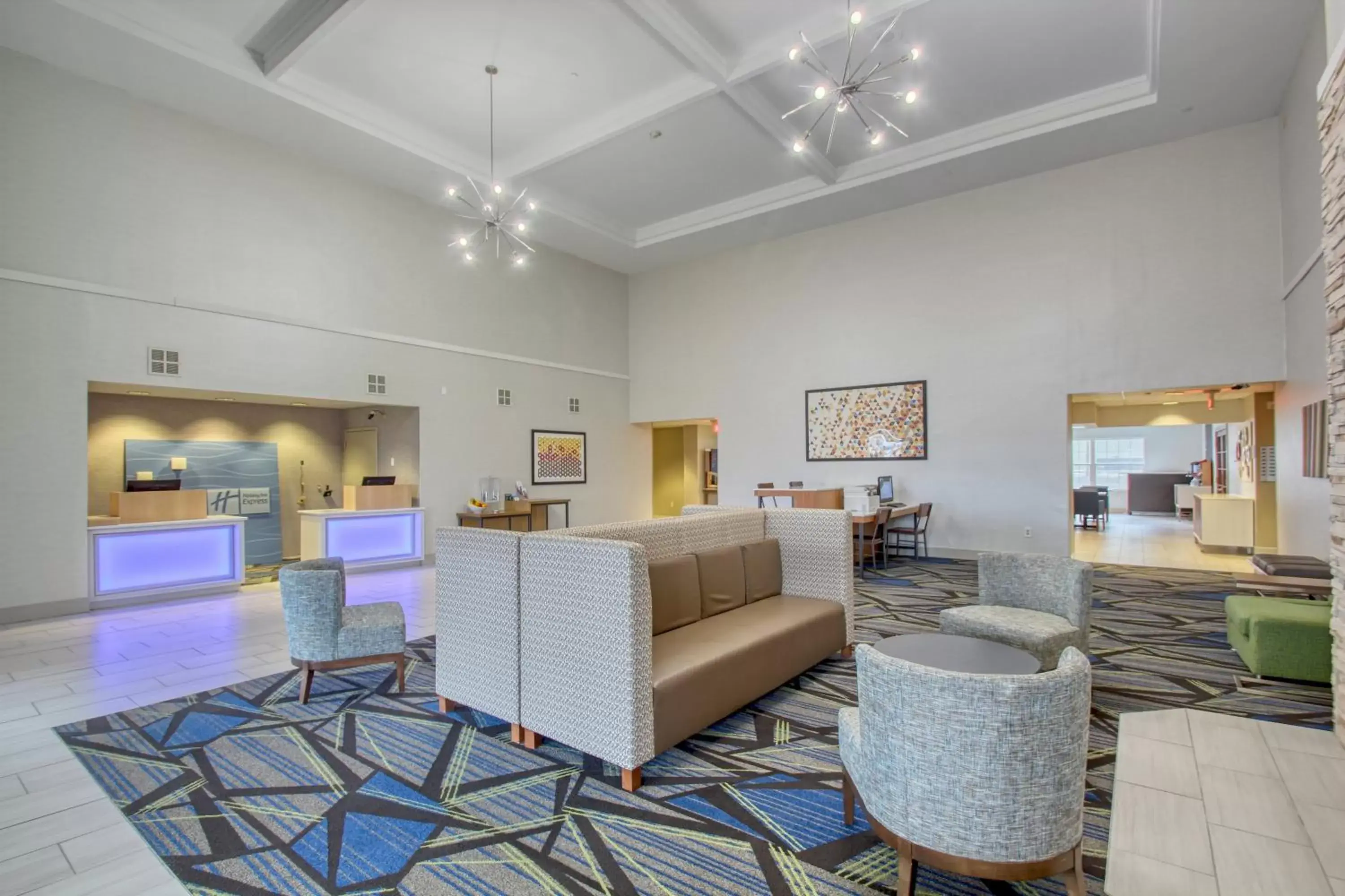 Property building, Lobby/Reception in Holiday Inn Express Hotel & Suites Oshkosh - State Route 41, an IHG Hotel