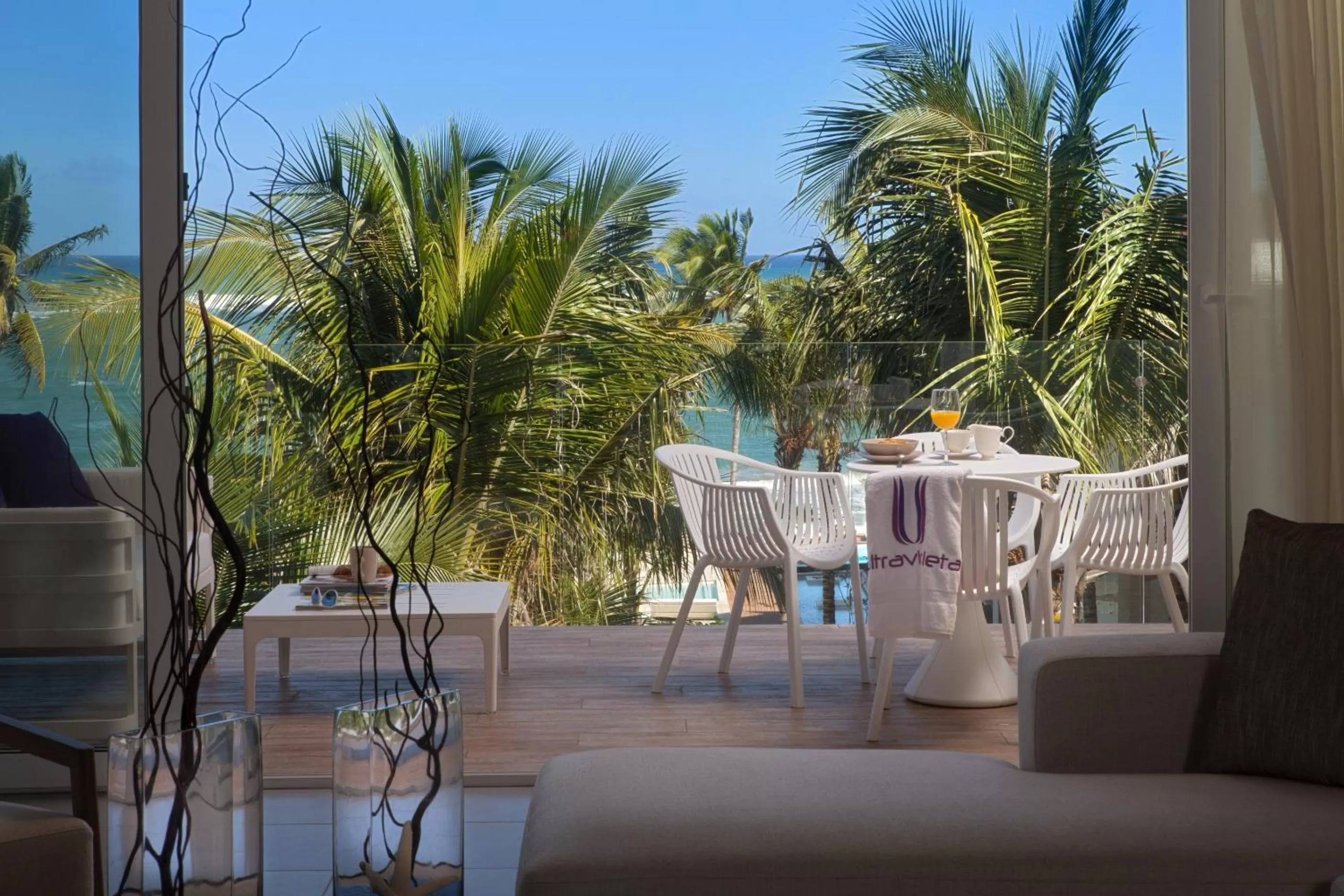Balcony/Terrace in Ultravioleta Boutique Residences