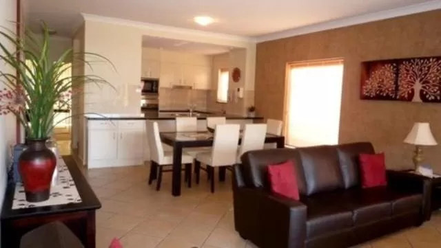 Dining area, Seating Area in Magnolia Lane Apartments