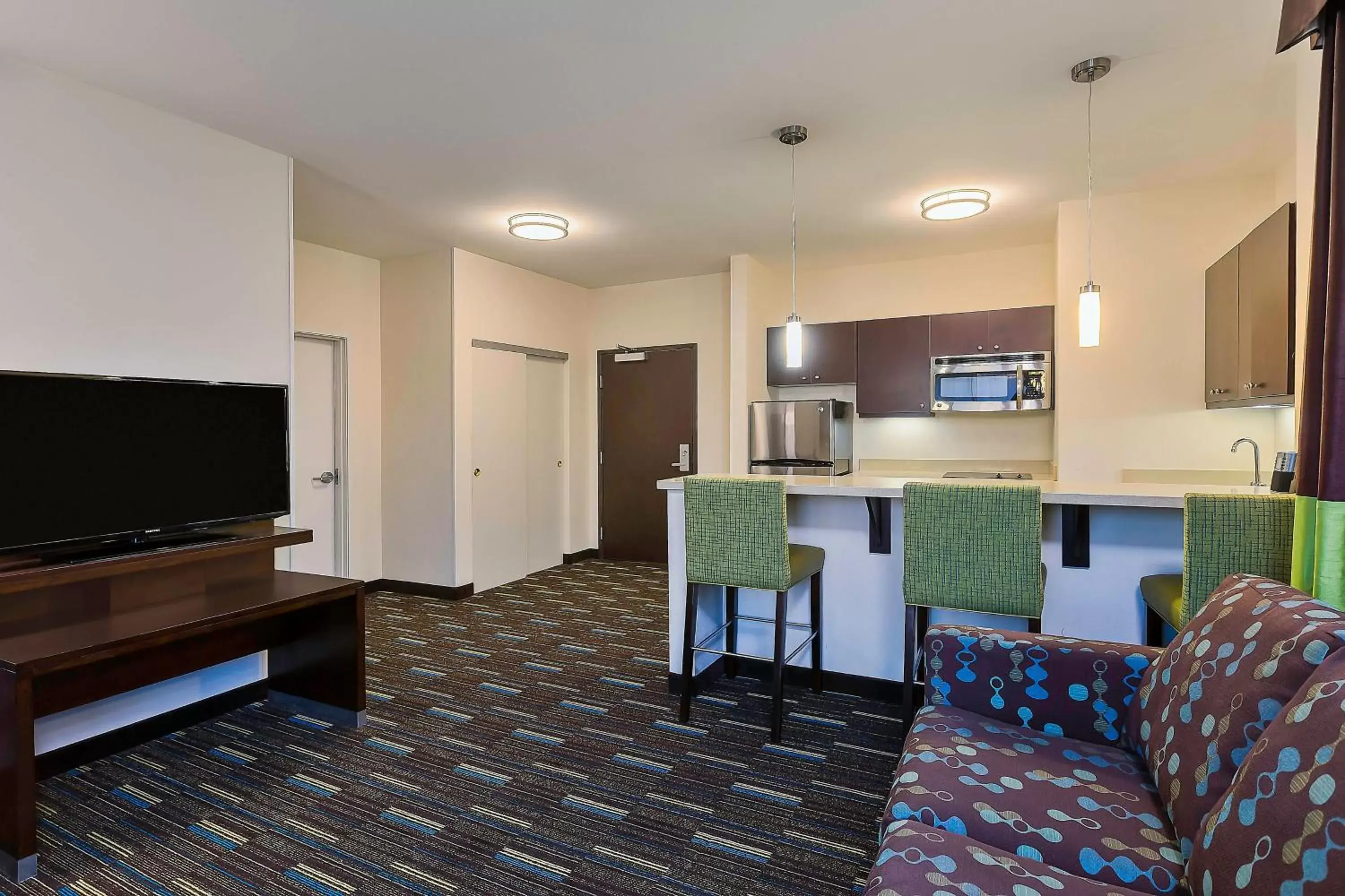 Bedroom, TV/Entertainment Center in Fairfield Inn & Suites Riverside Corona/Norco