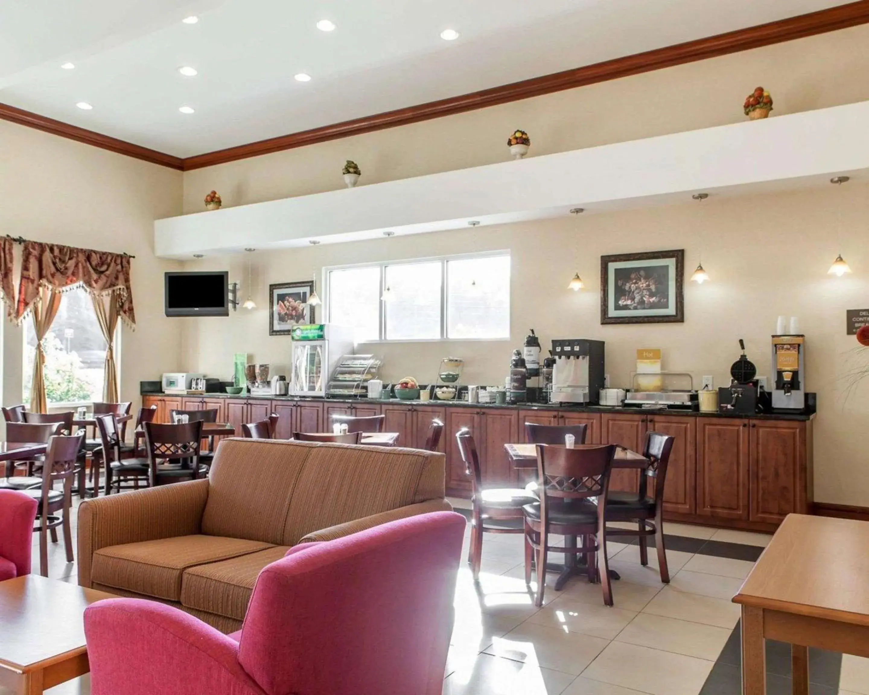 Restaurant/places to eat in Quality Inn & Suites Cartersville North Restaurant/places to eat in Quality Inn & Suites Cartersville North