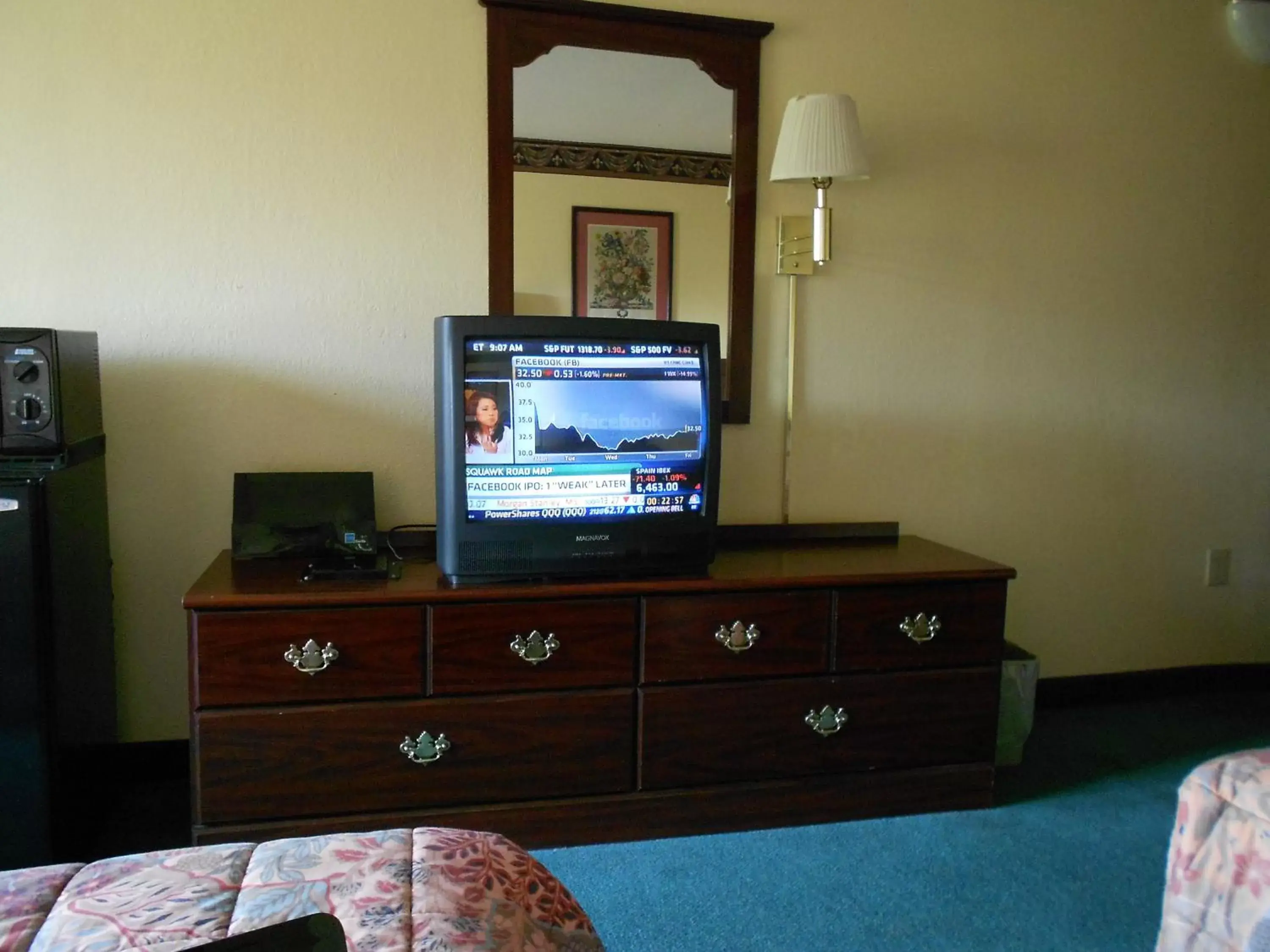 TV and multimedia, TV/Entertainment Center in Super 8 by Wyndham Piedmont Greenville Area