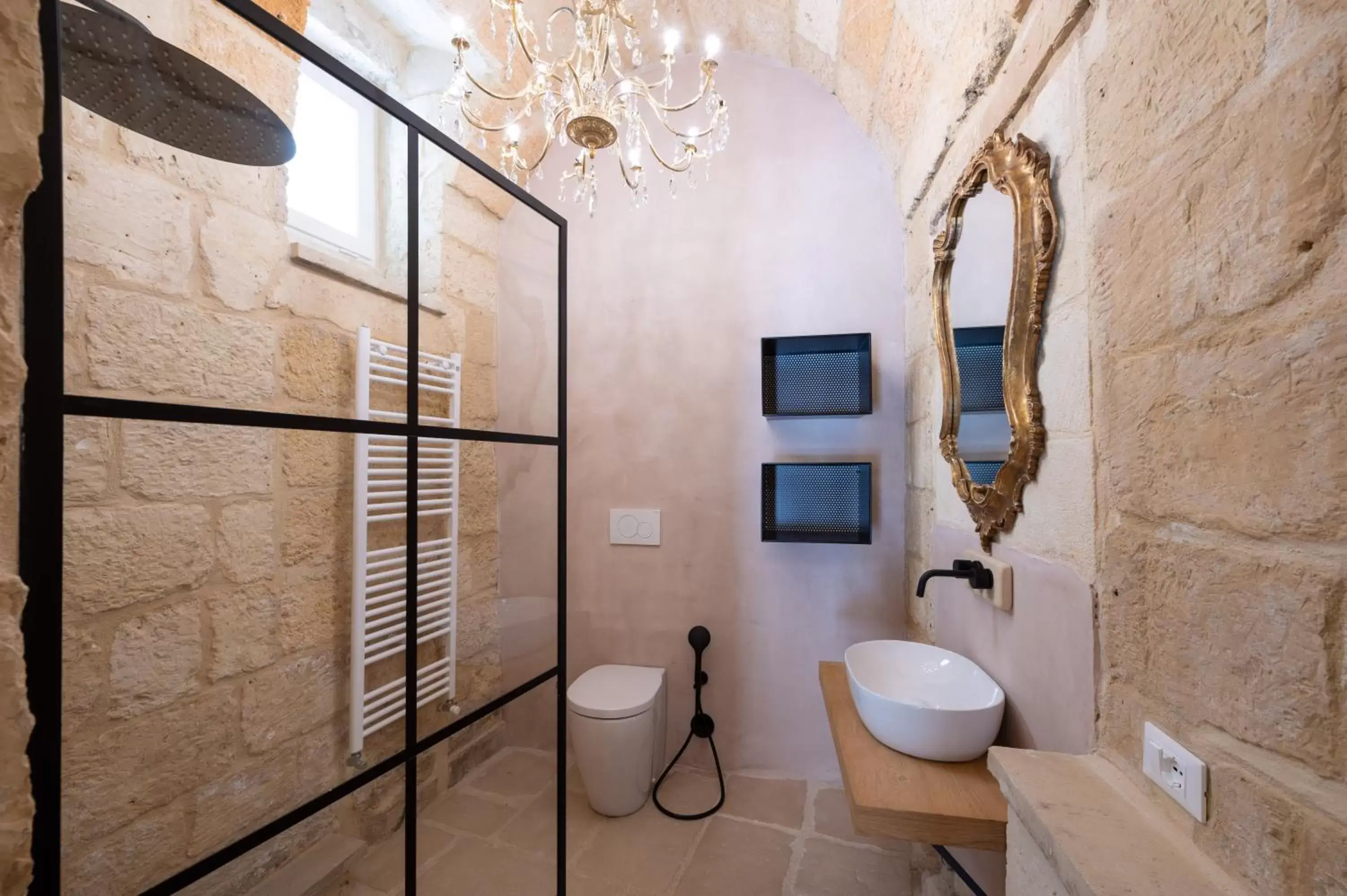 Bathroom in Palazzo Sant'Anna Lecce