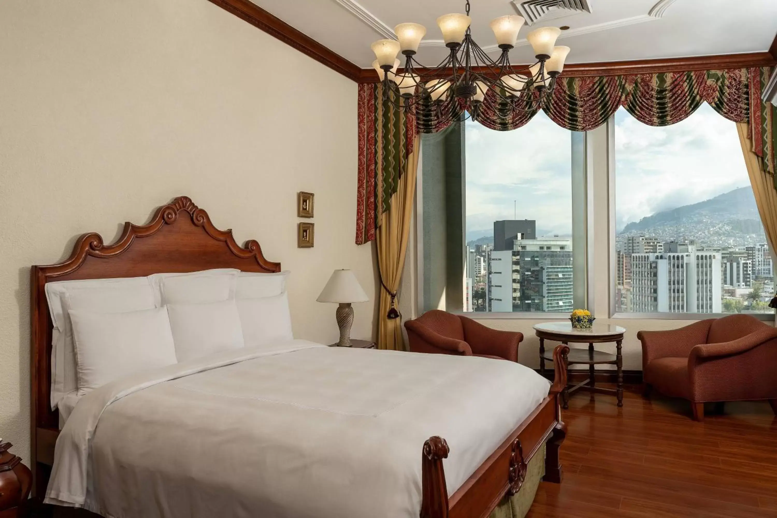 Bedroom, Bed in JW Marriott Quito