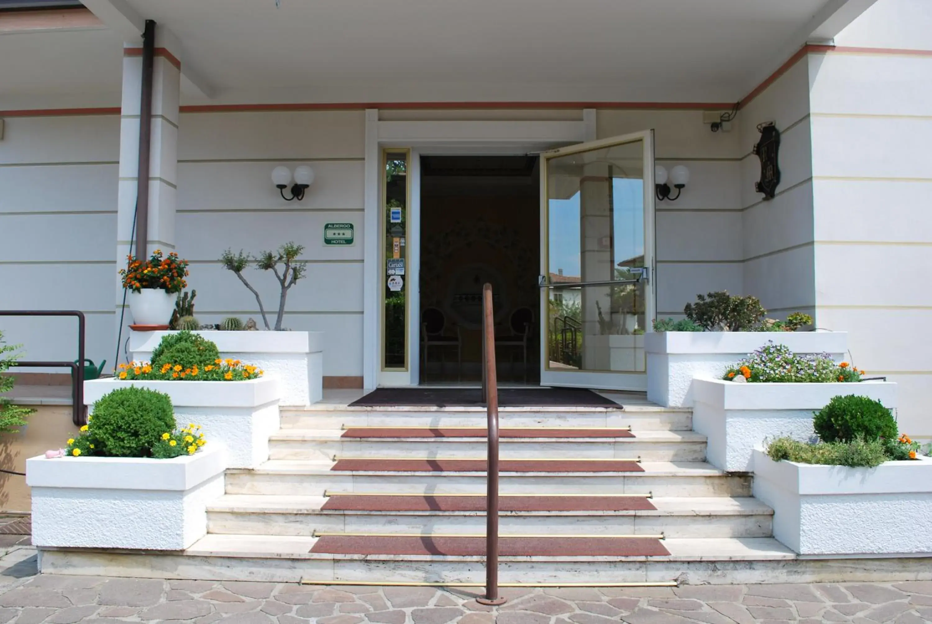 Facade/entrance in Hotel Alsazia