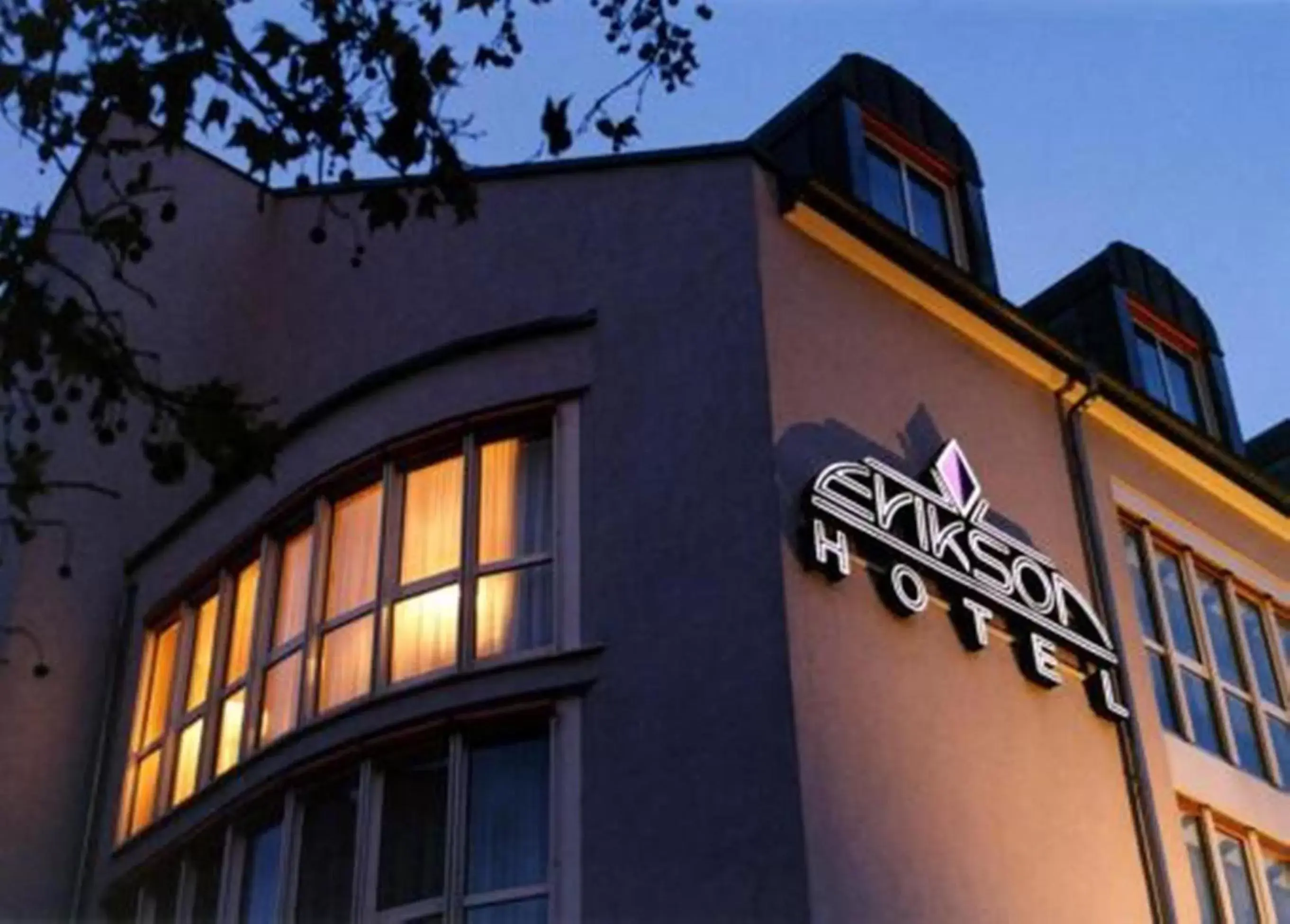 Facade/entrance in Erikson Hotel Facade/entrance in Erikson Hotel