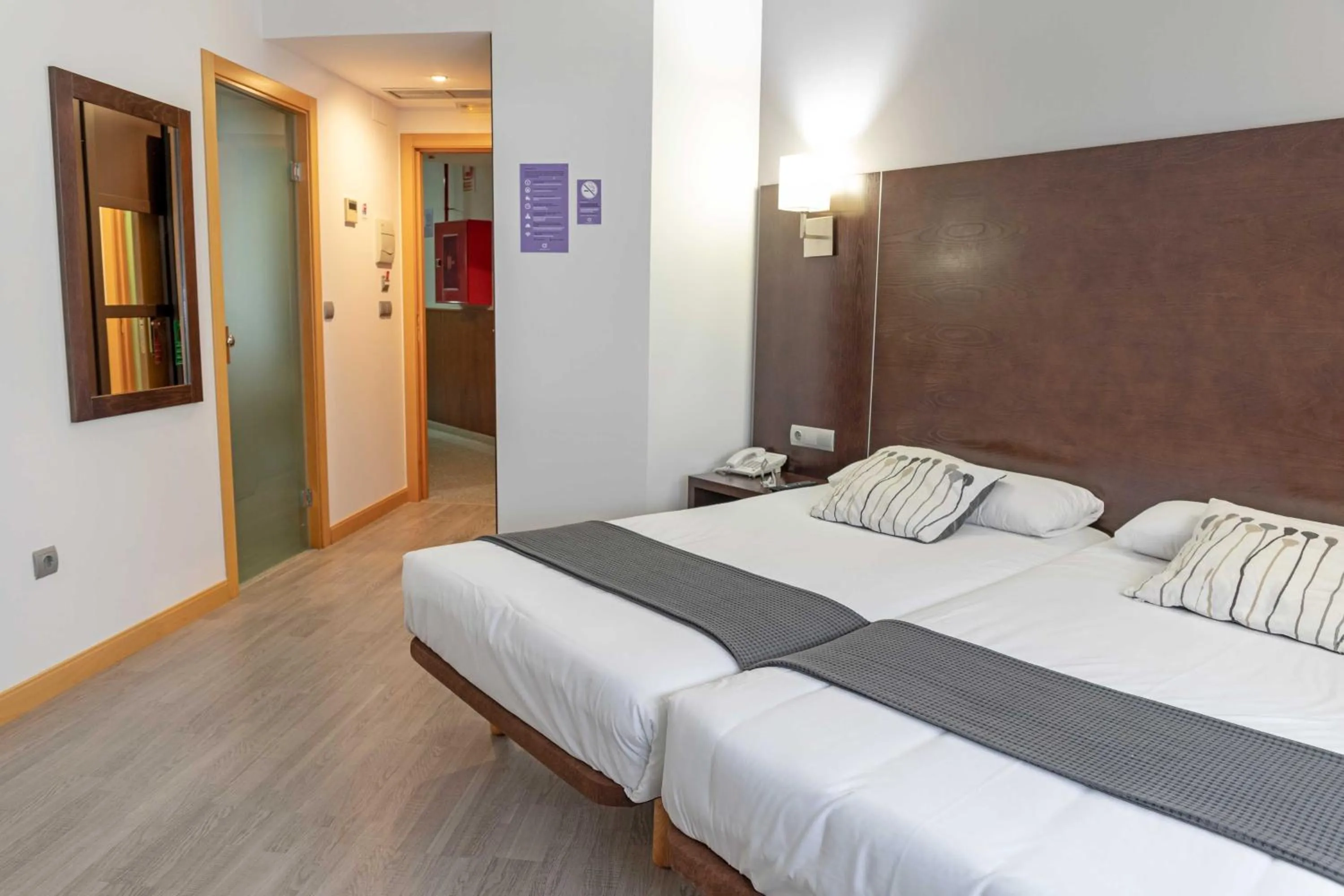 Bed in Hotel Alda Cardeña