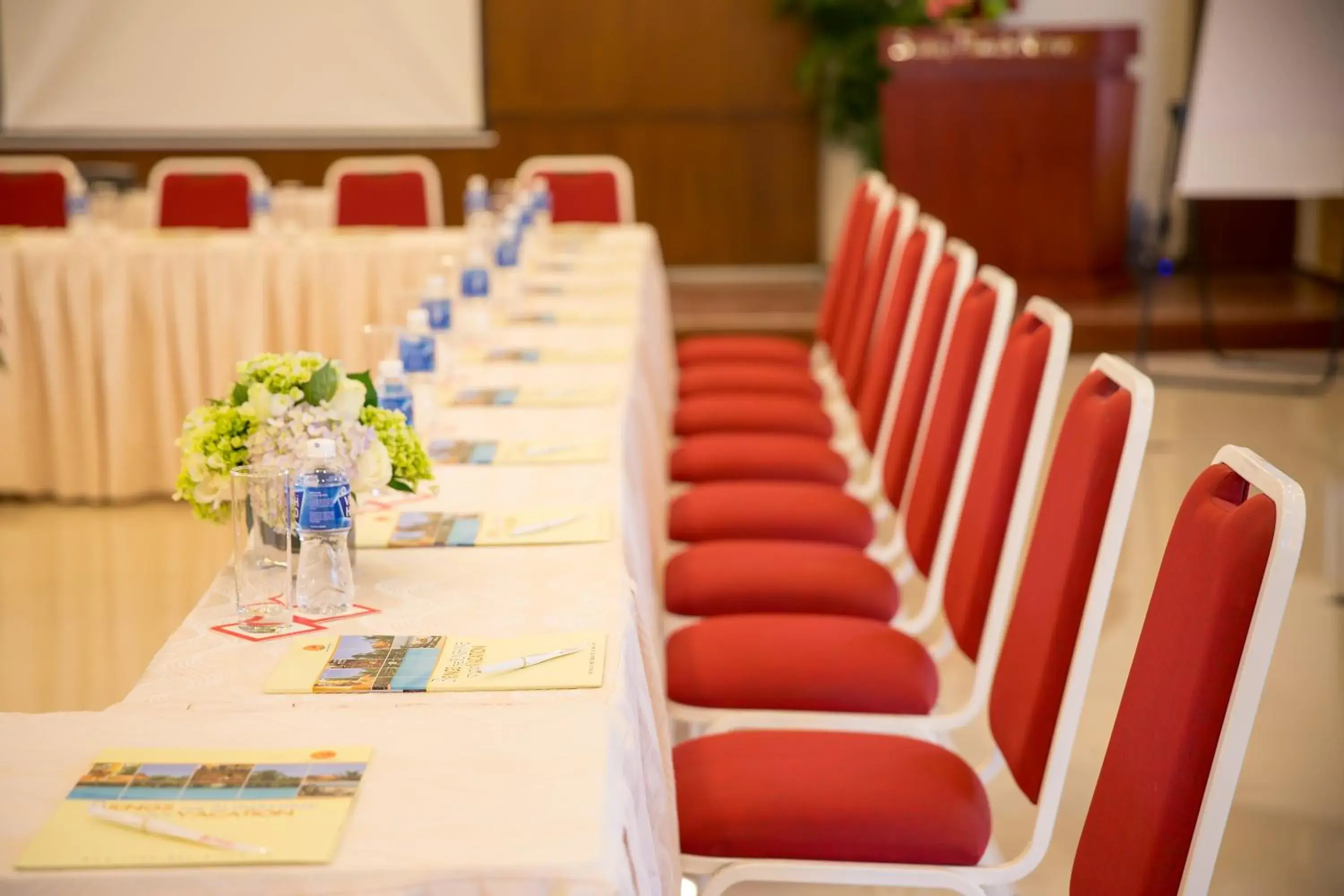 Business facilities, Business Area/Conference Room in Sunny Beach Resort & Spa