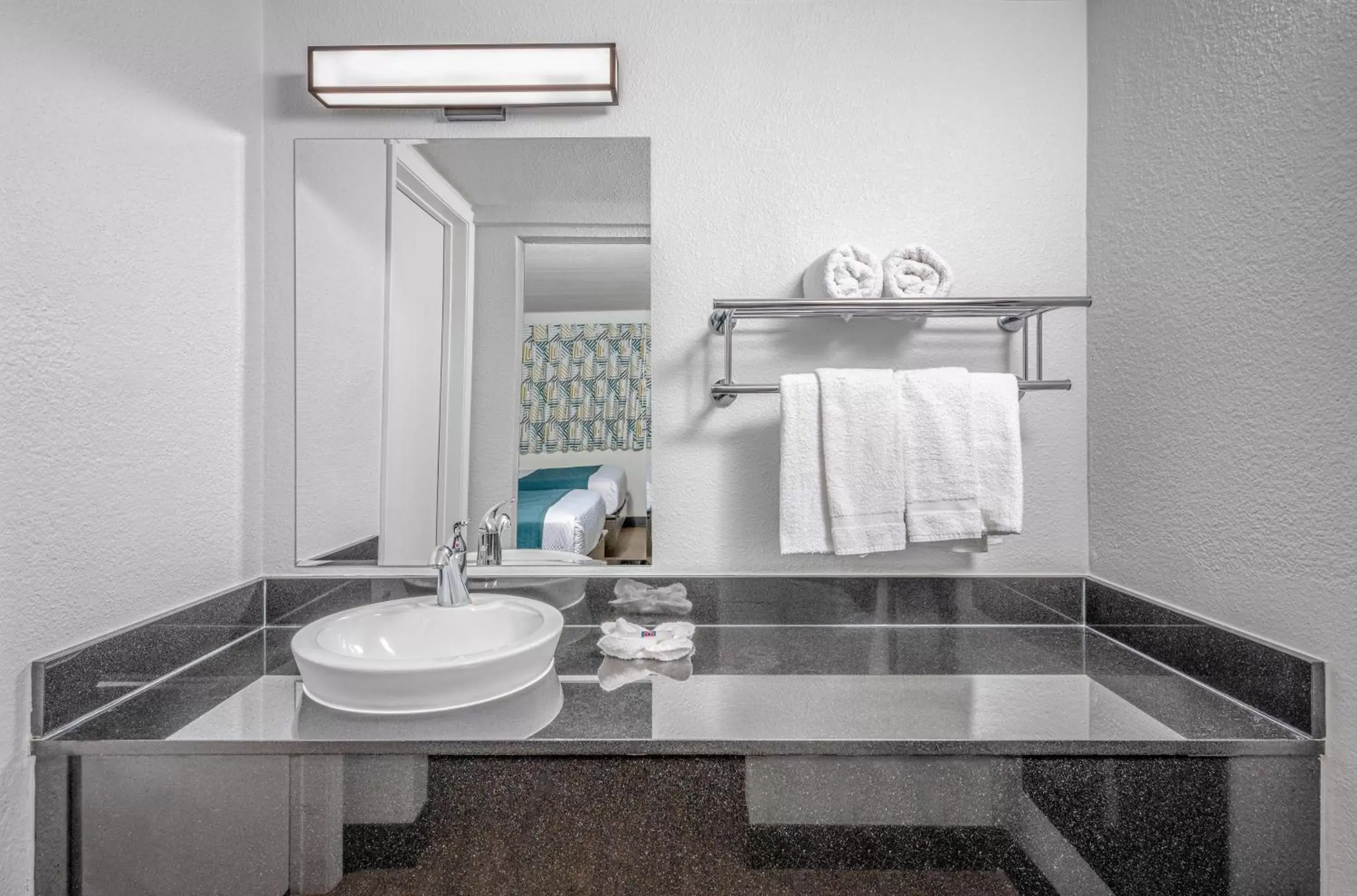 Bathroom in Motel 6-Euless, TX - Dallas