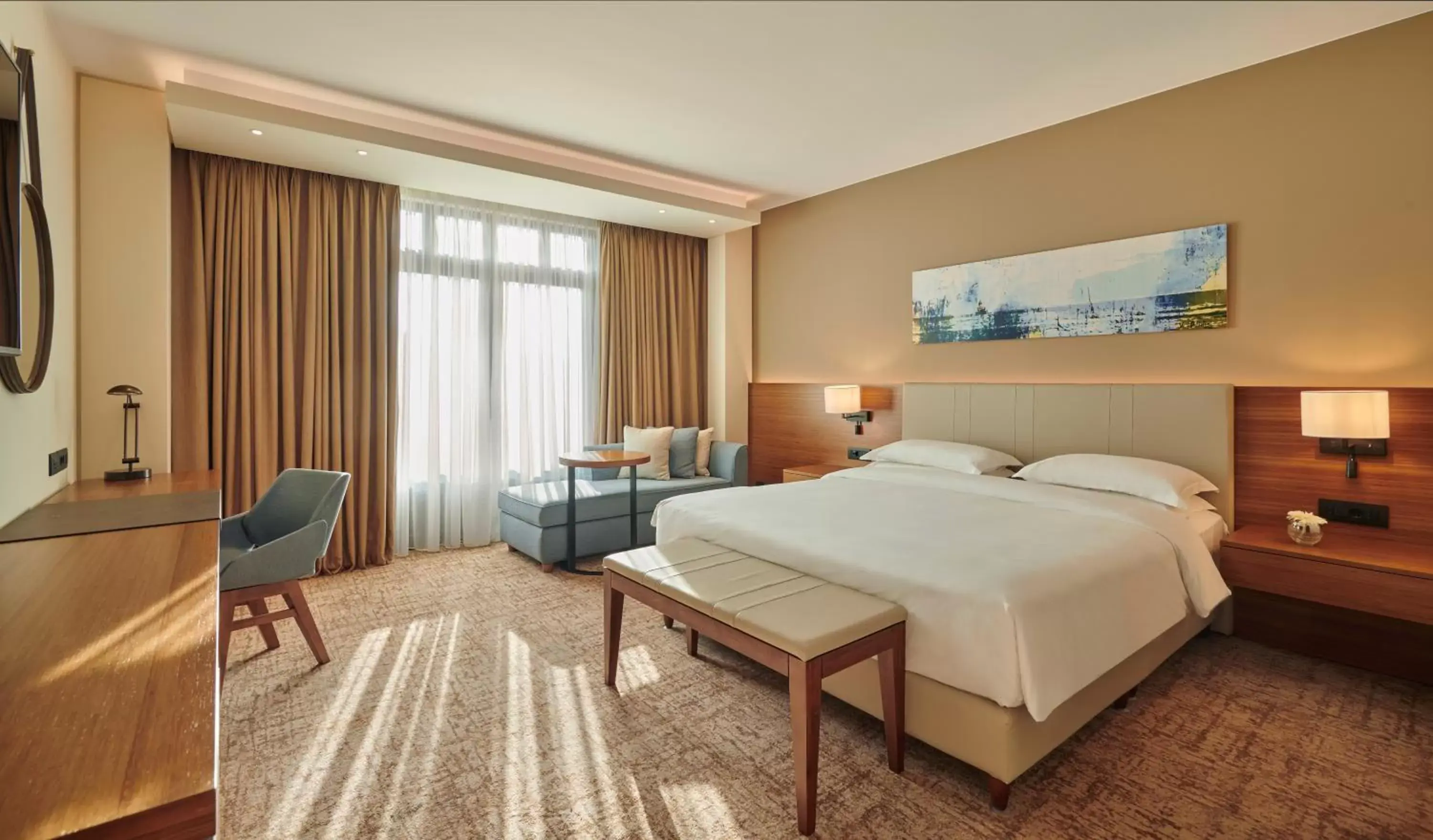 King Room in Hyatt Regency Thessaloniki King Room in Hyatt Regency Thessaloniki