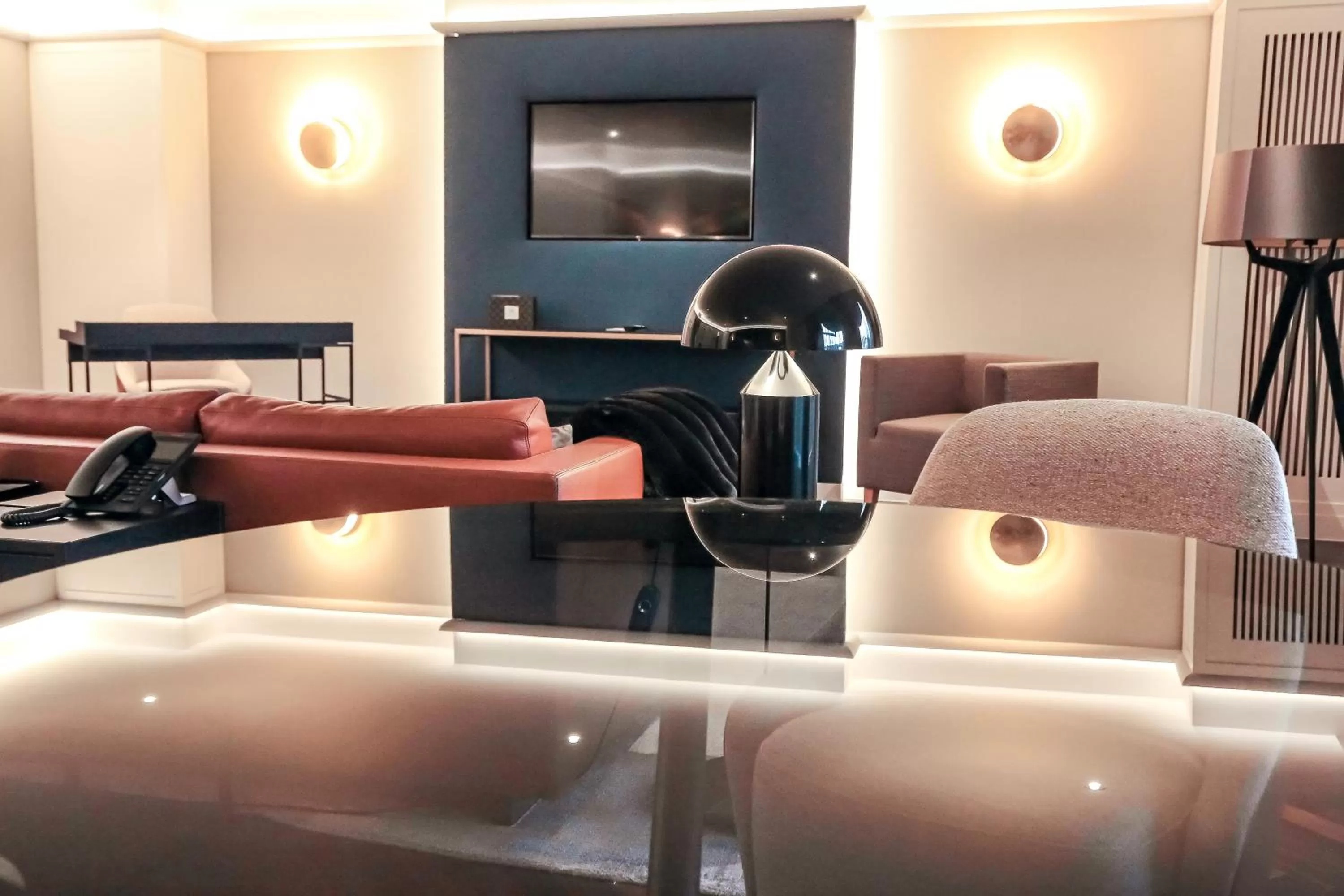 TV and multimedia in Hotel Bayerischer Hof