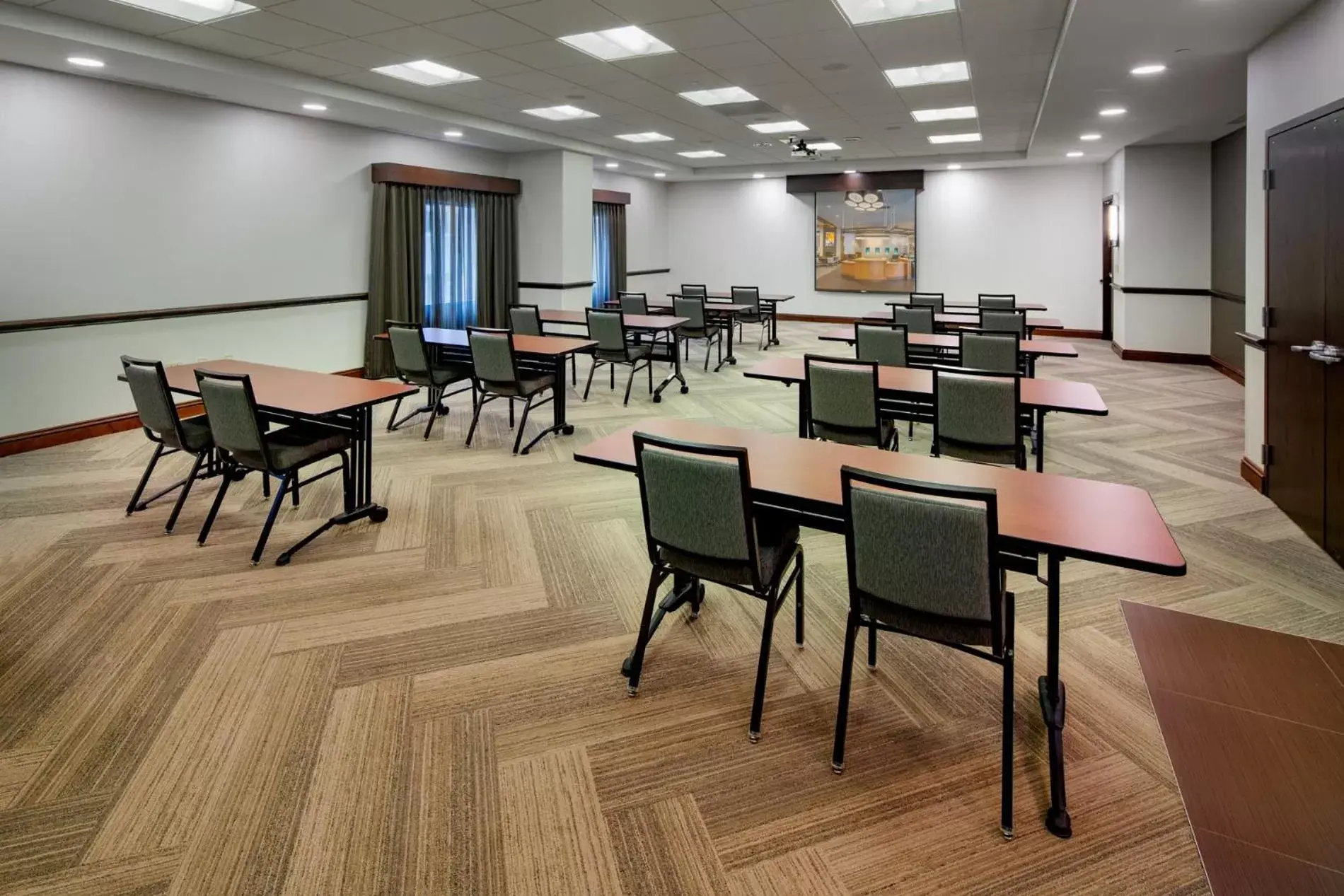 Meeting/conference room, Restaurant/Places to Eat in Hyatt Place Madison/Downtown