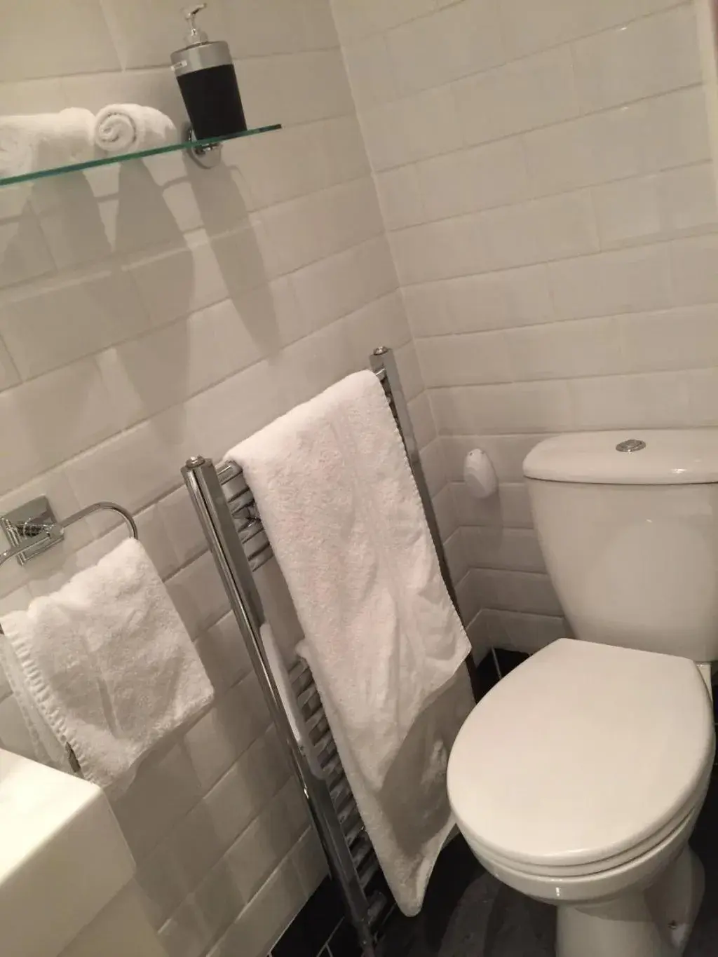 Toilet, Bathroom in Senlac Guesthouse