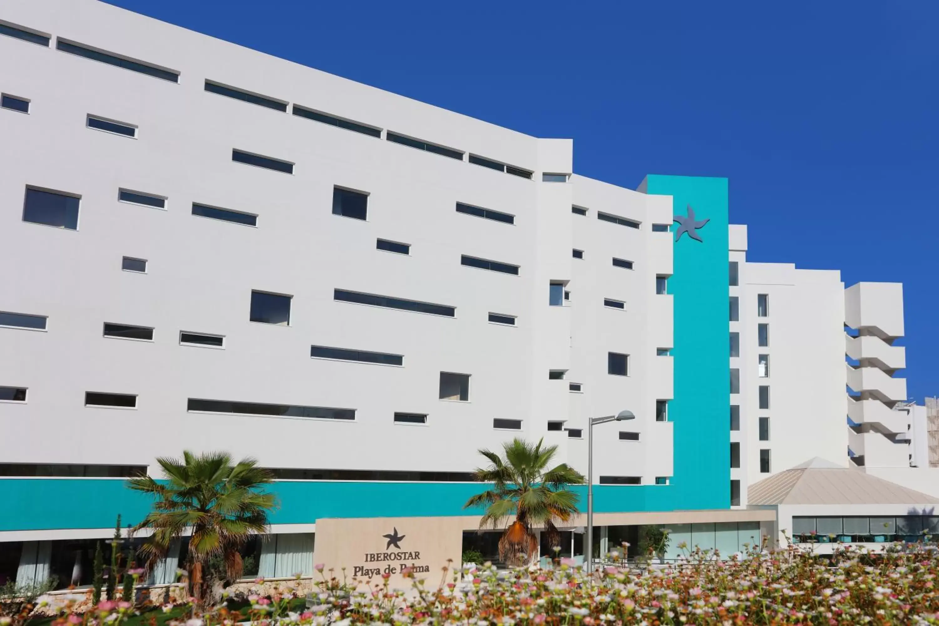 Facade/entrance, Property Building in Iberostar Selection Playa de Palma