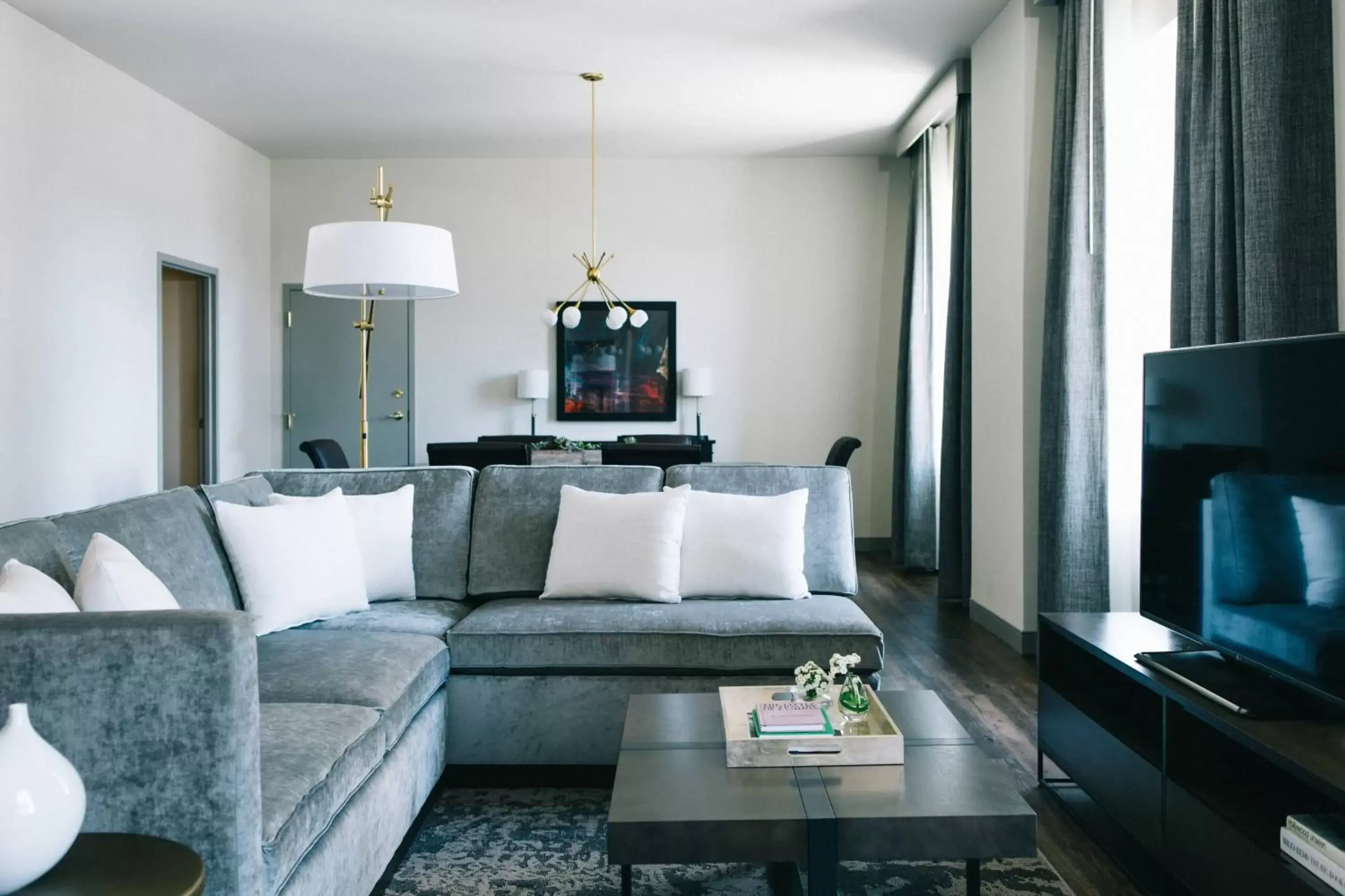 Living room, Seating Area in Marriott St. Louis Grand