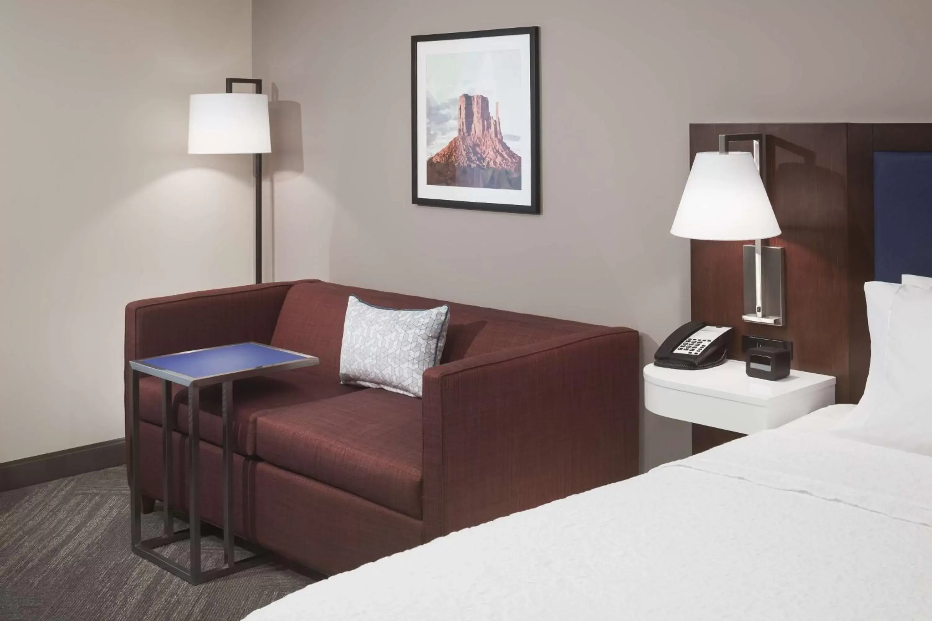Bedroom, Seating Area in Hampton Inn & Suites Phoenix Downtown