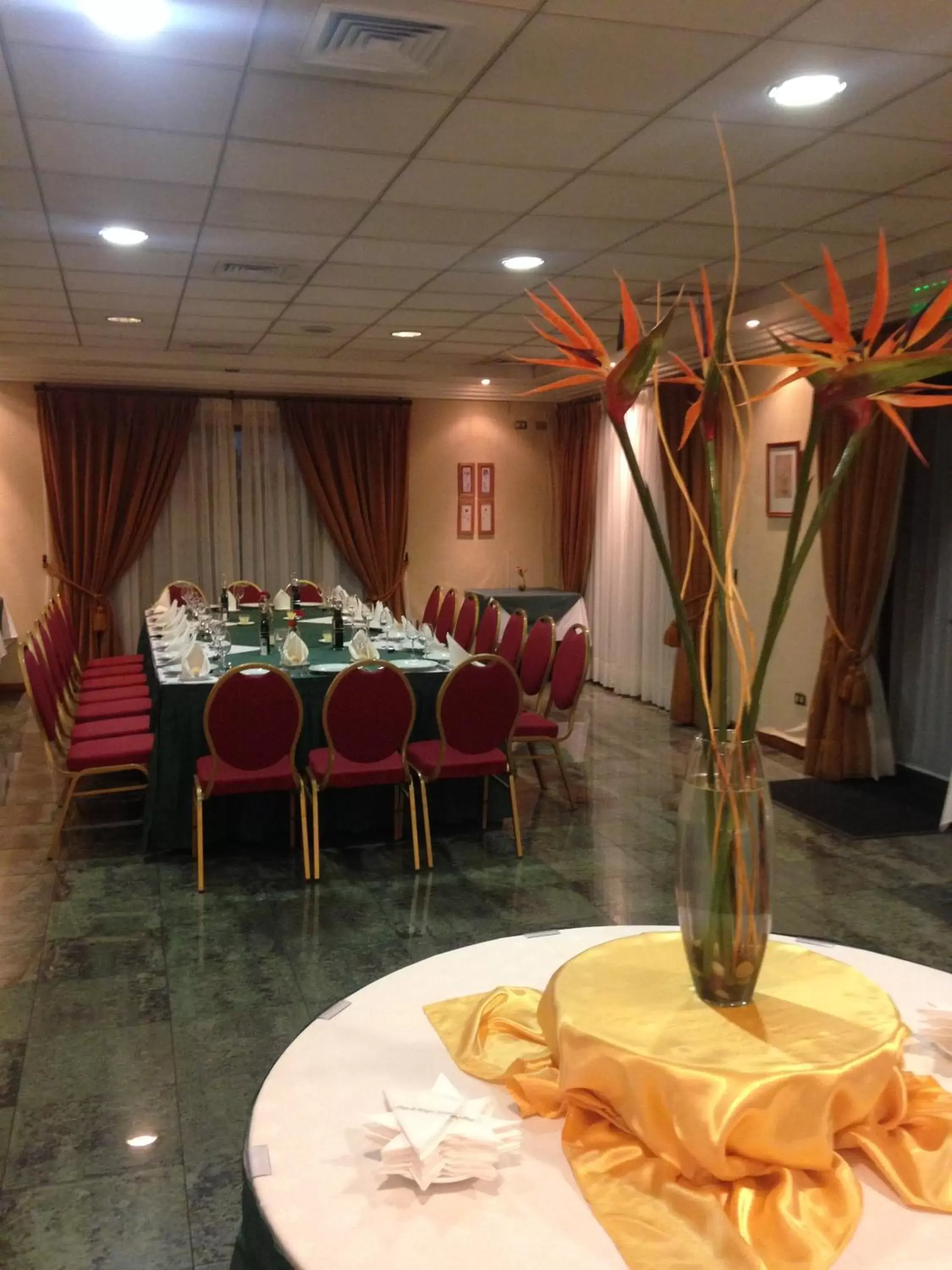Dining area, Restaurant/Places to Eat in Hotel Diego de Almagro Los Angeles