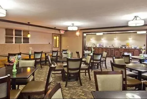 Restaurant/Places to Eat in Quality Inn- Chillicothe