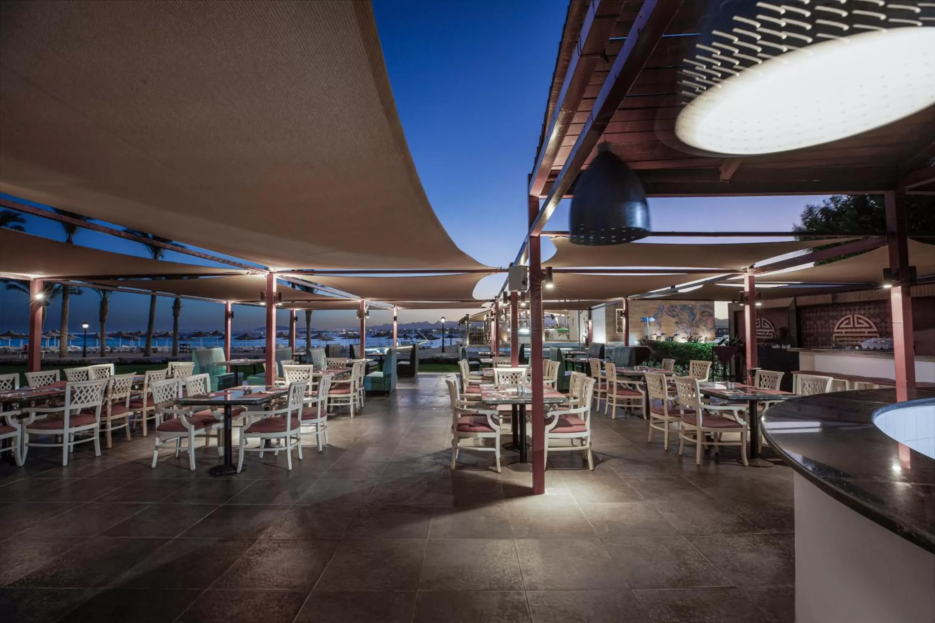 Restaurant/places to eat in Pyramisa Beach Resort Sahl Hasheesh