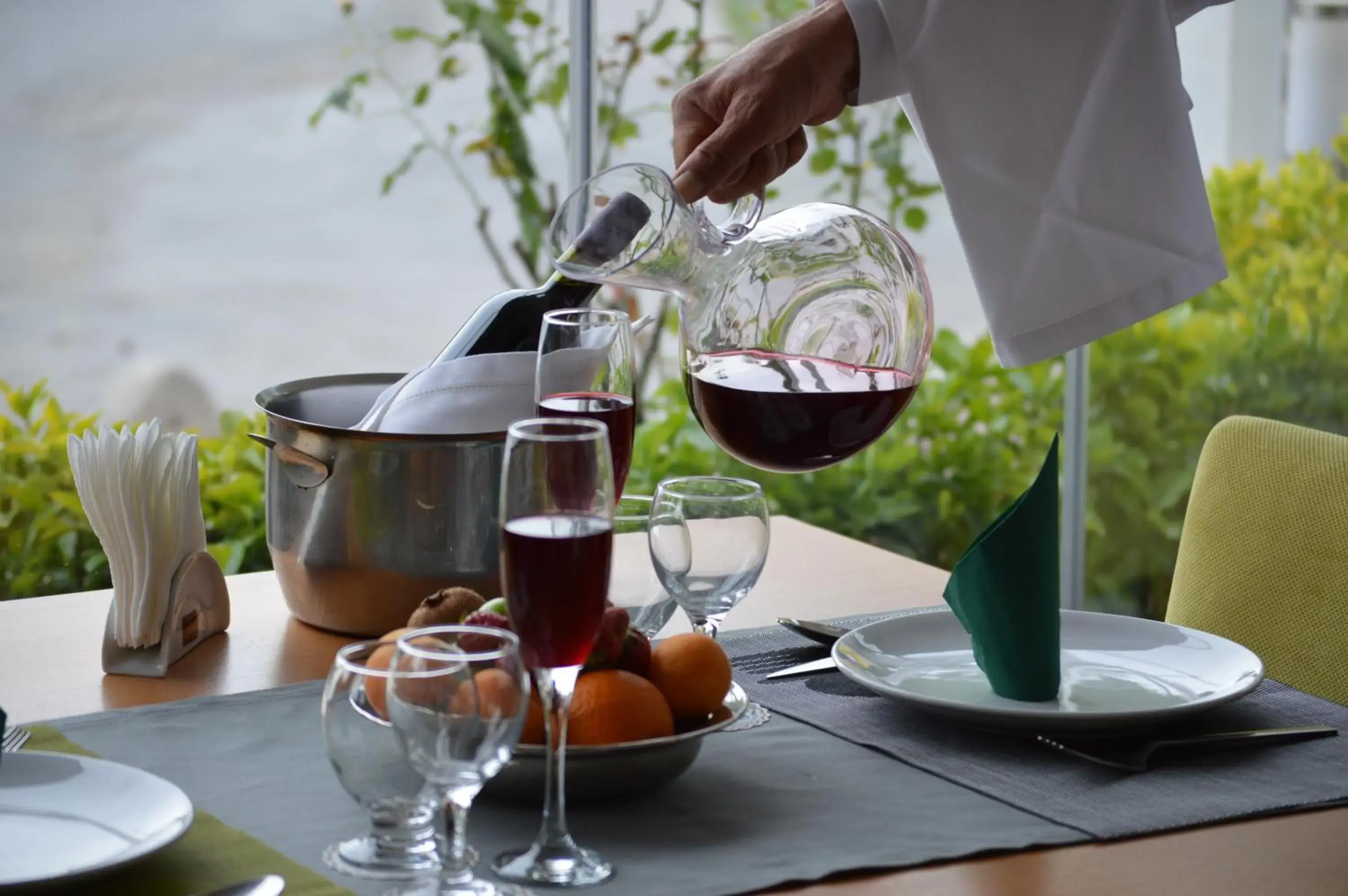 Restaurant/places to eat in Golden Gate Hotel Topkapı Restaurant/places to eat in Golden Gate Hotel Topkapı