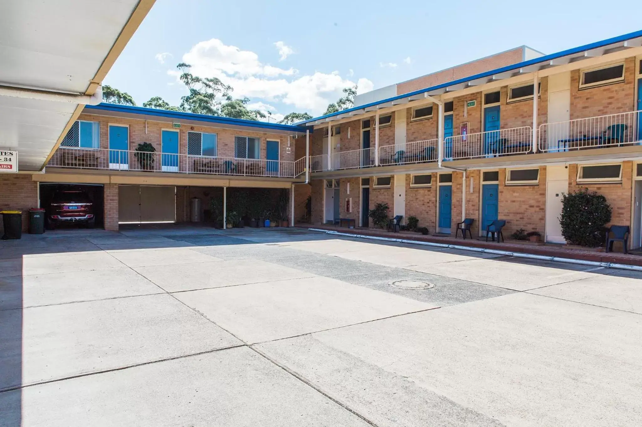 Property Building in Bentleigh Motor Inn