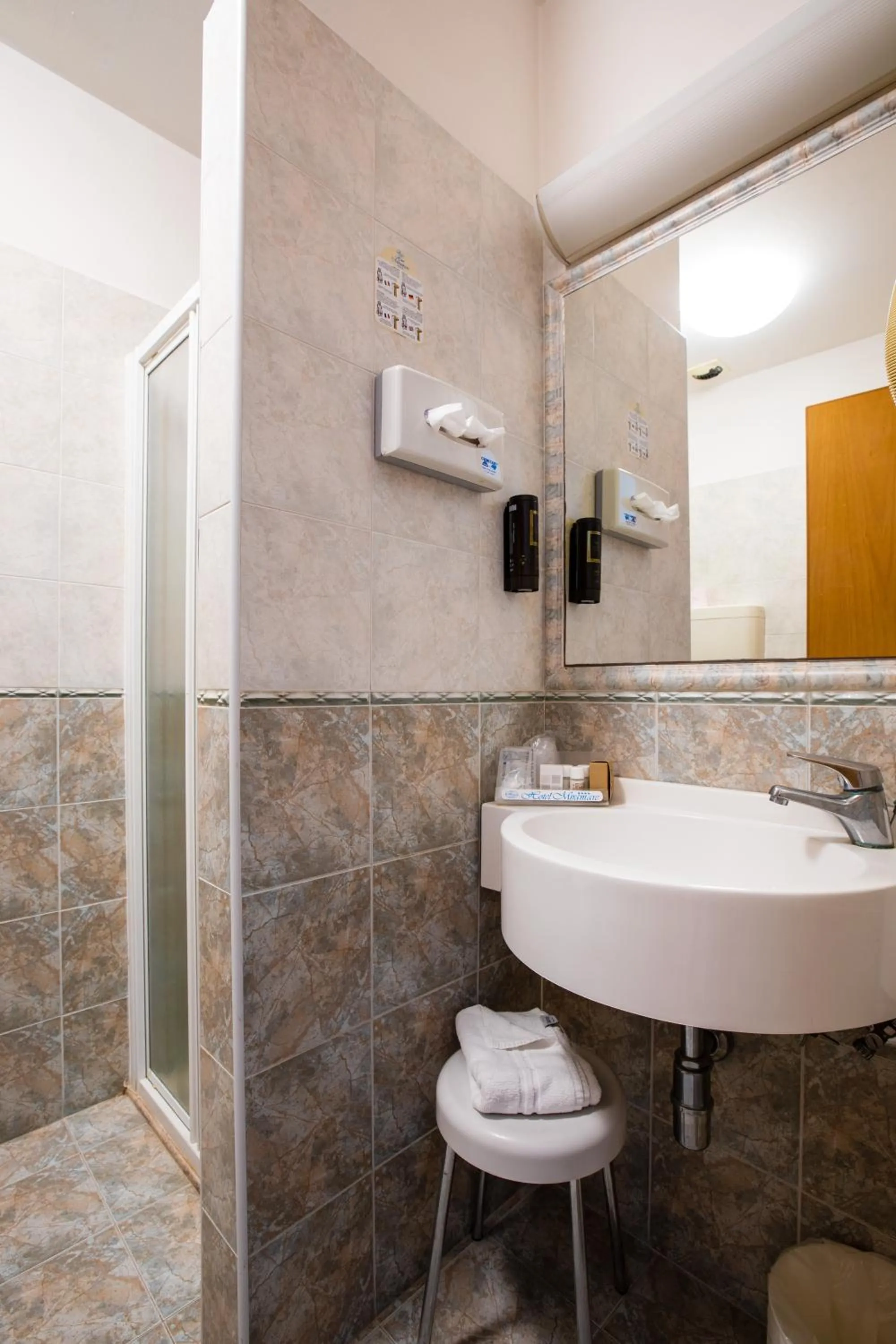 Bathroom in Miramare Hotel Ristorante Convegni