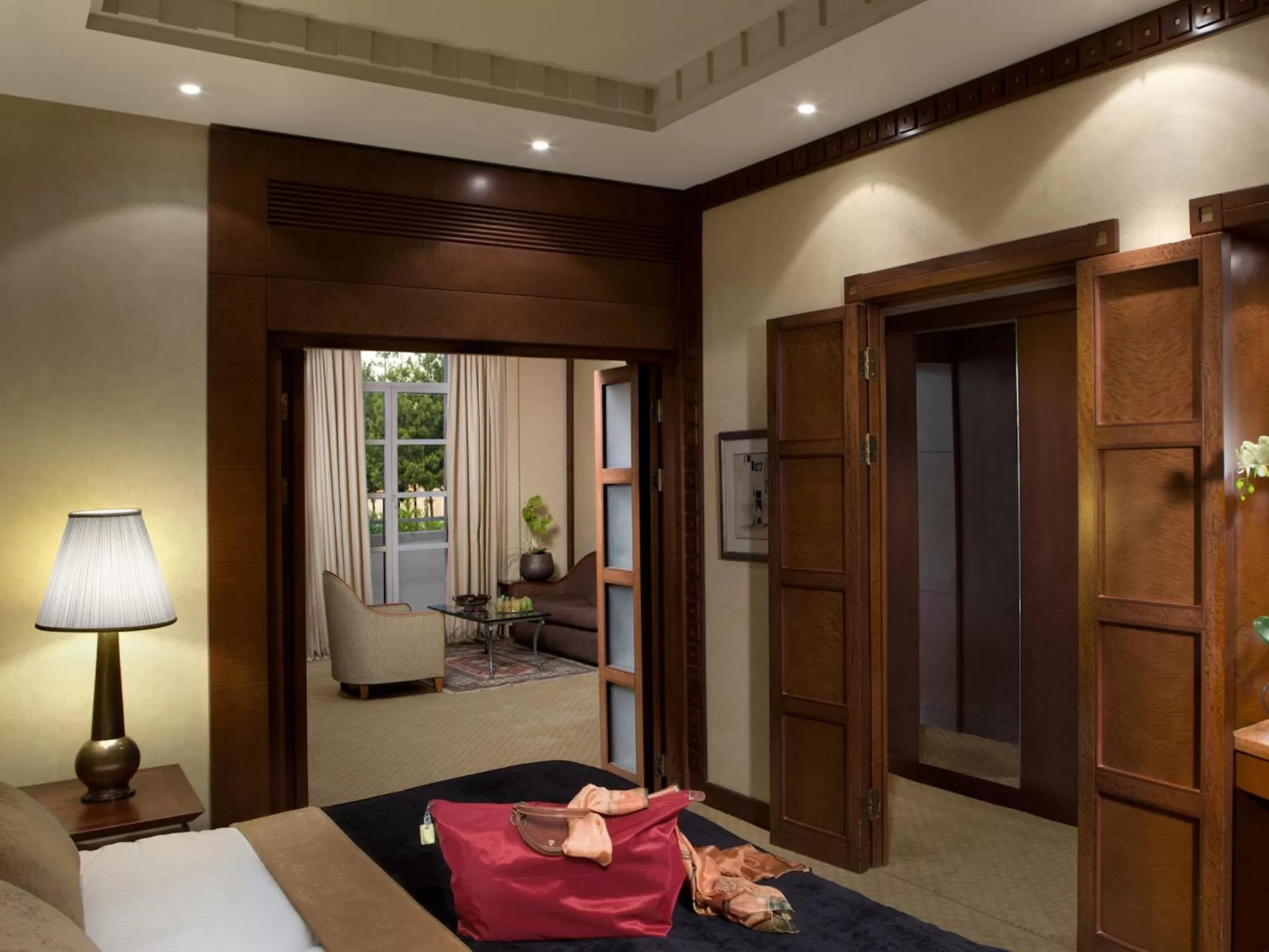 Photo of the whole room, Bed in King David Hotel Jerusalem