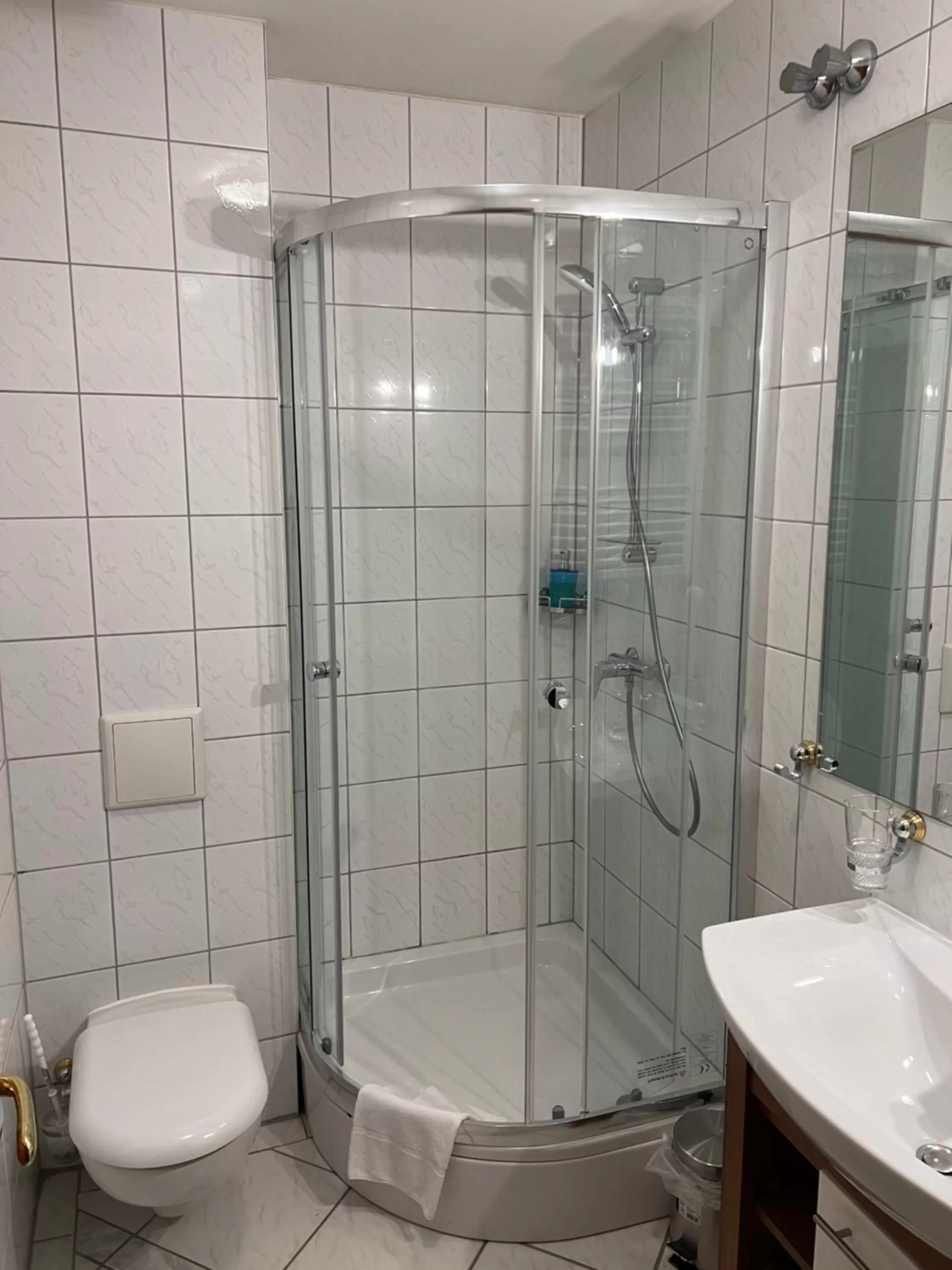 Bathroom in Hotel am Schloss - Frankfurt an der Oder