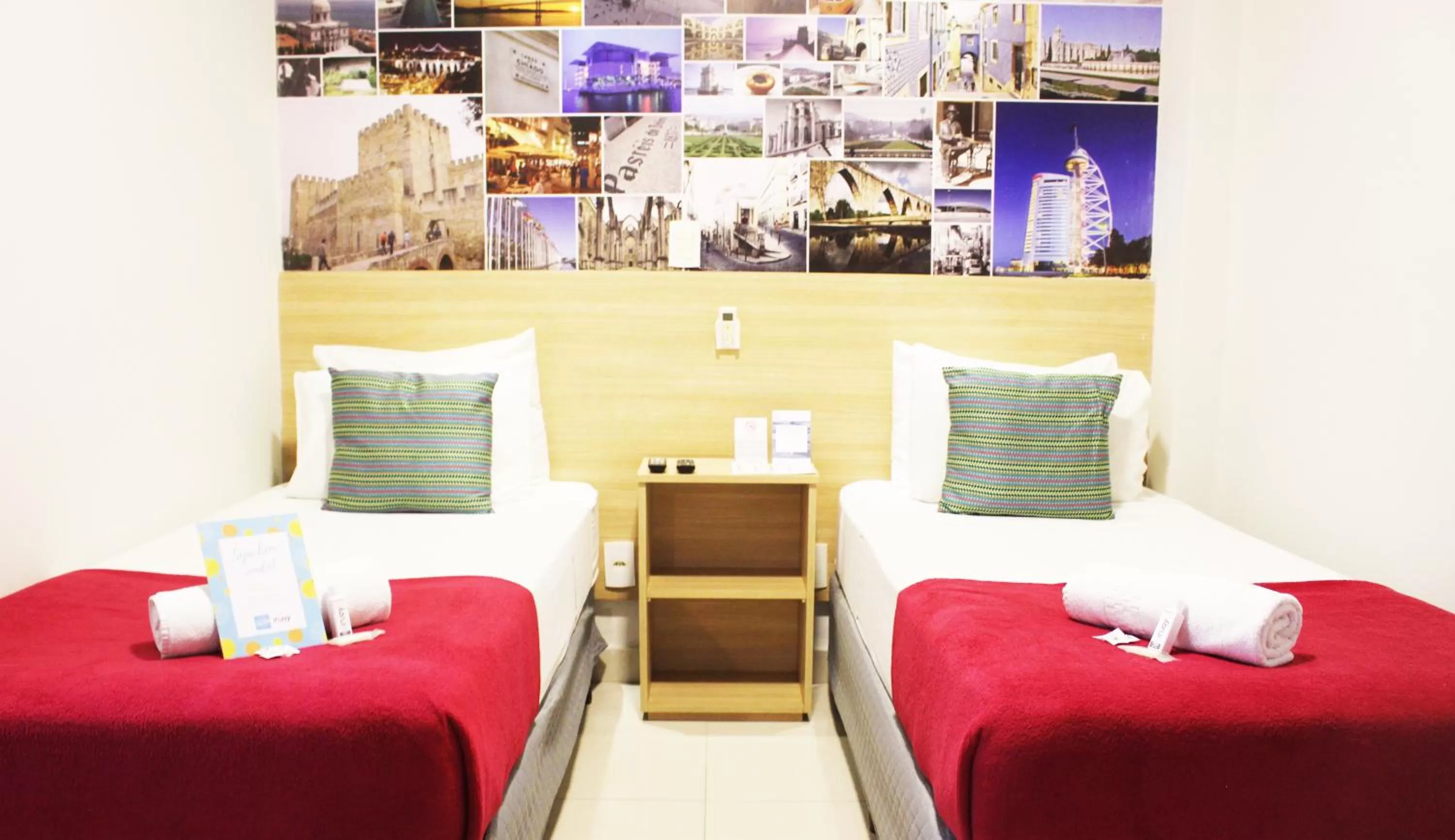 Bedroom, Bed in Injoy Suítes & Aparts