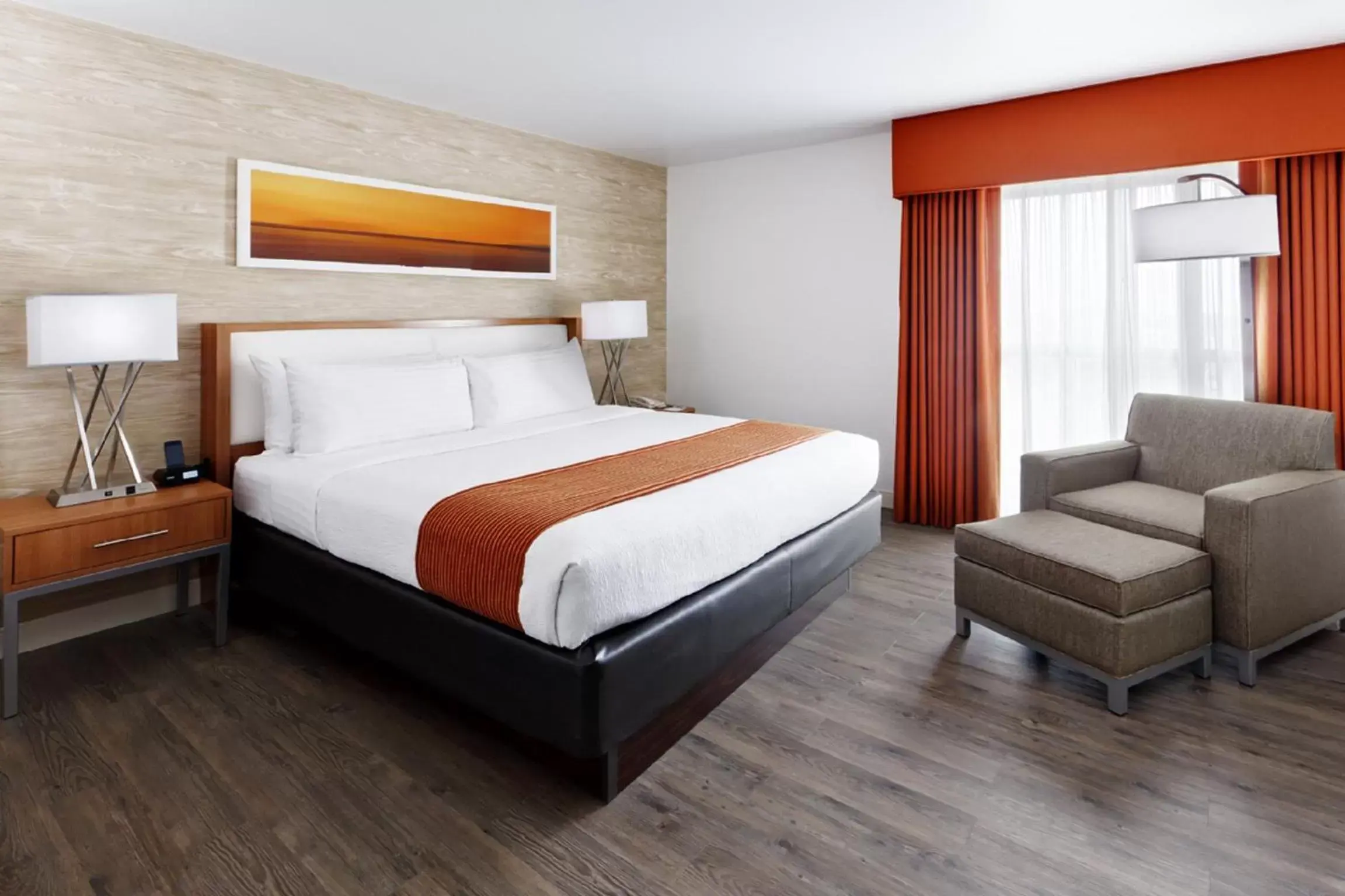 Bedroom, Bed in Holiday Inn San Antonio-Riverwalk, an IHG Hotel